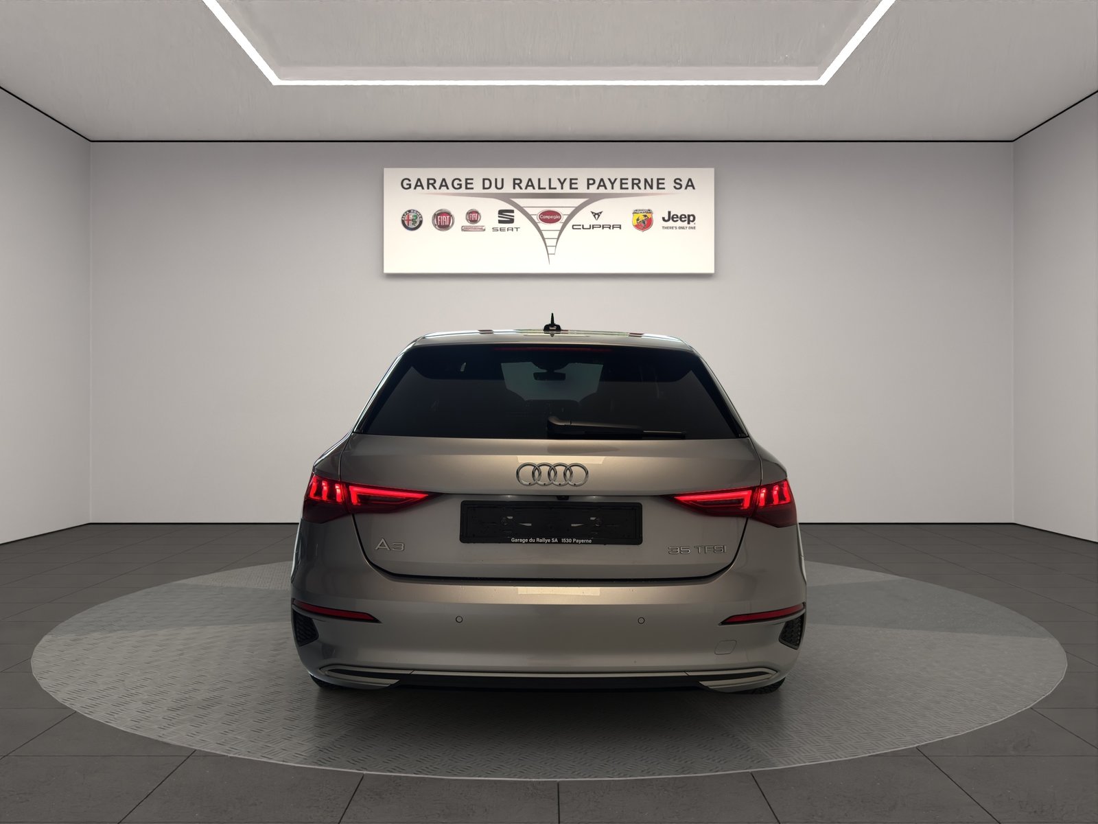 AUDI A3 Sportback 35 TFSI advanced Attraction S-tronic, Mild-Hybrid Benzin/Elektro, Occasion / Gebraucht, Automatik - 4