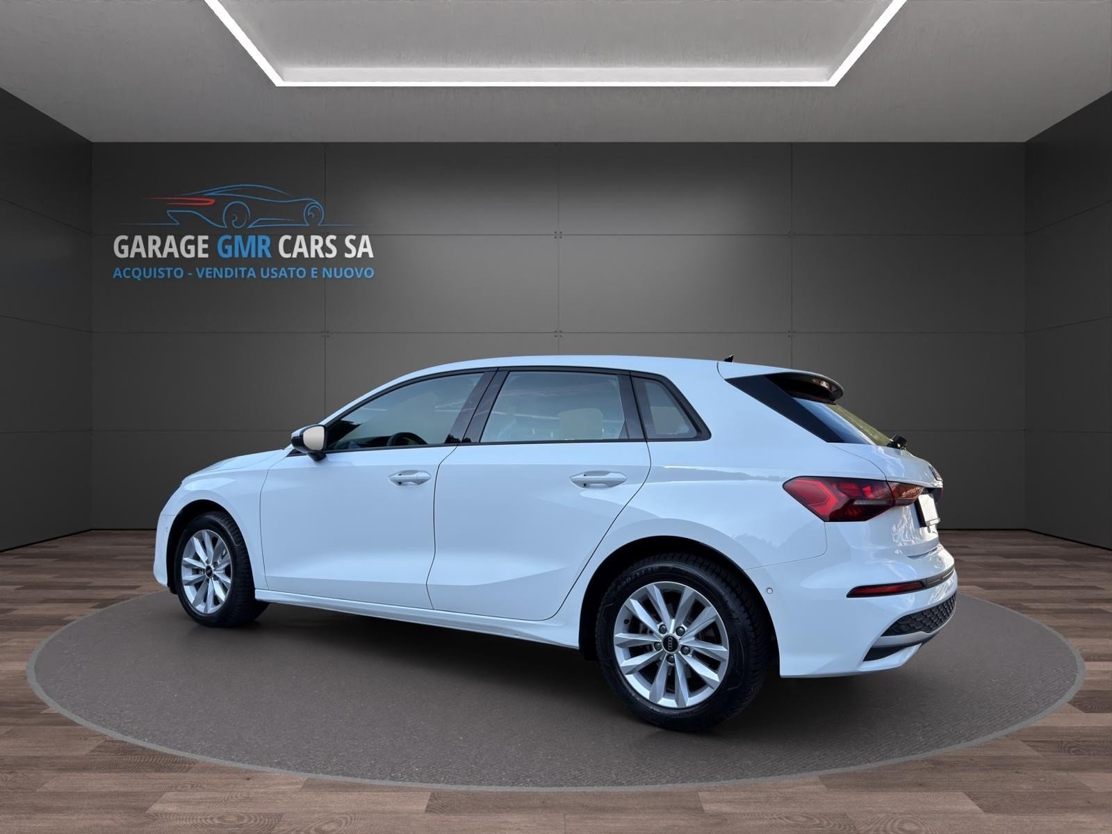 AUDI A3 Sportback 35 TFSI Attraction S-tronic, Mild-Hybrid Benzin/Elektro, Occasion / Gebraucht, Automatik - 6