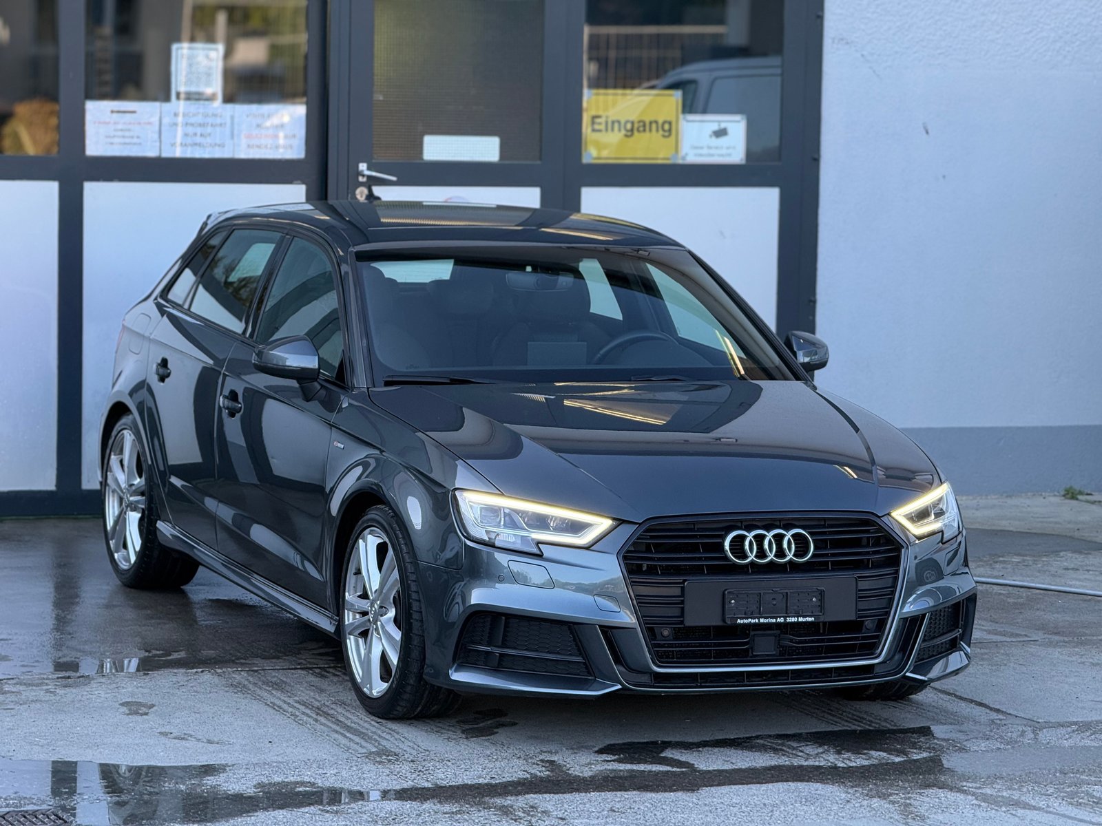 AUDI A3 Sportback 35 TFSI Sport Attraction, Petrol, Second hand / Used, Manual - 4