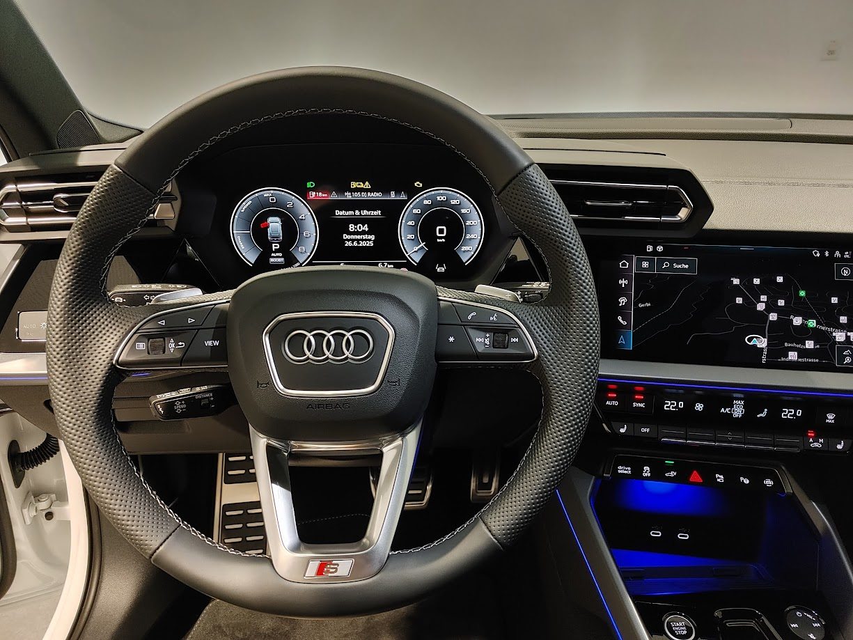 AUDI A3 Sportback 45 TFSI e S line Attraction, Voll-Hybrid Benzin/Elektro, Occasion / Gebraucht, Automatik - 6