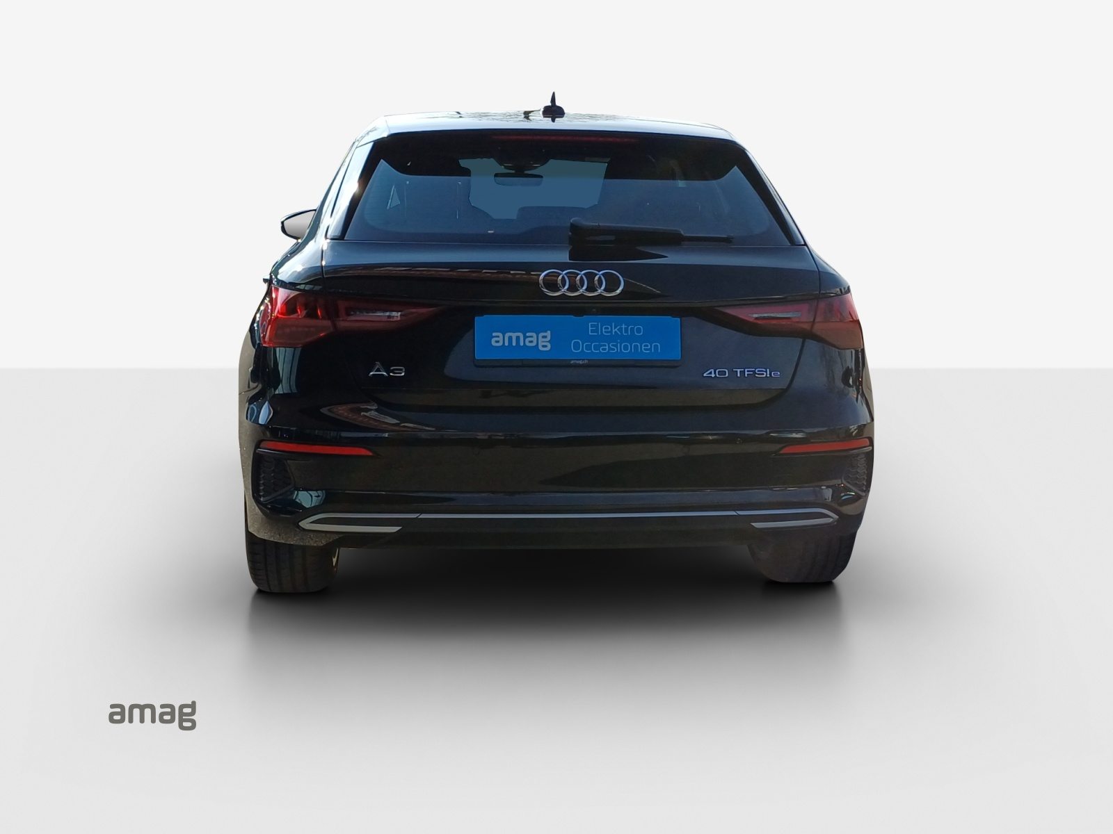 AUDI A3 Sportback 40 TFSI e advanced, Full-Hybrid Petrol/Electric, Second hand / Used, Automatic - 5