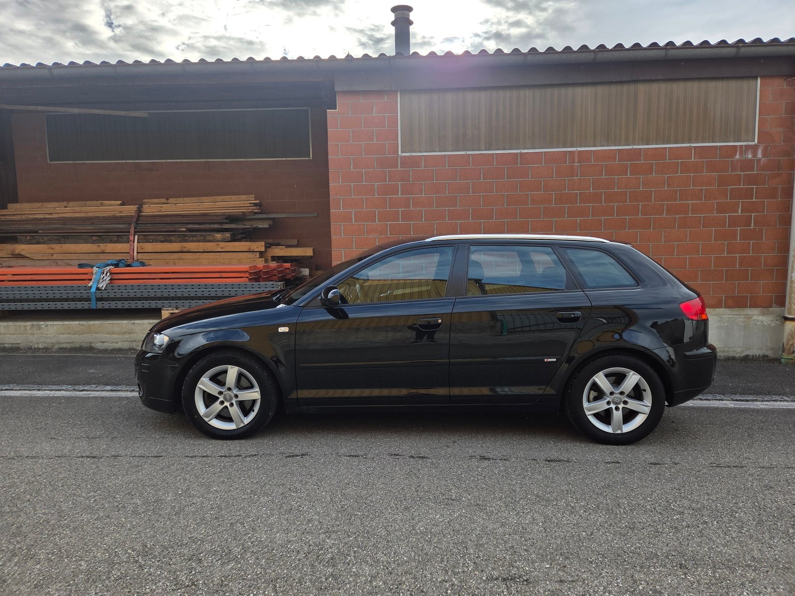 AUDI A3 2.0 TDI S Line, Diesel, Occasion / Gebraucht, Automatik - 3
