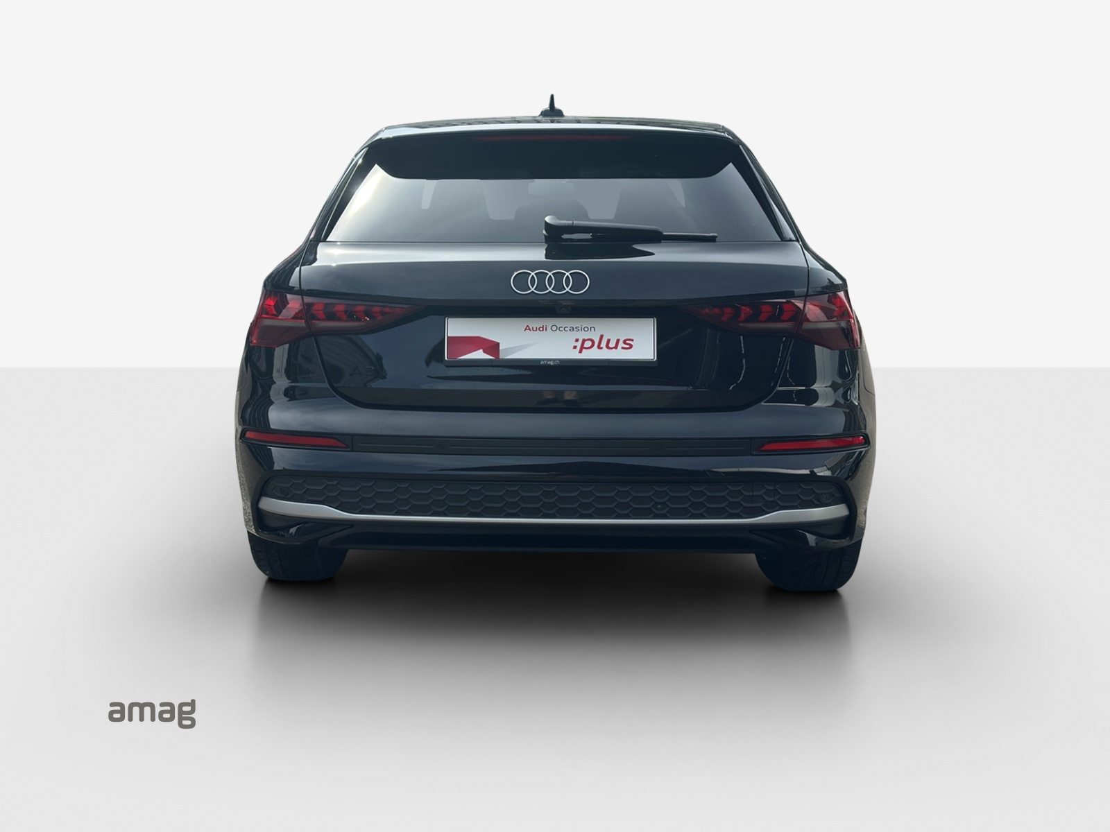 AUDI A3 Sportback 35 TFSI Attraction, Essence, Occasion / Utilisé, Automatique - 4