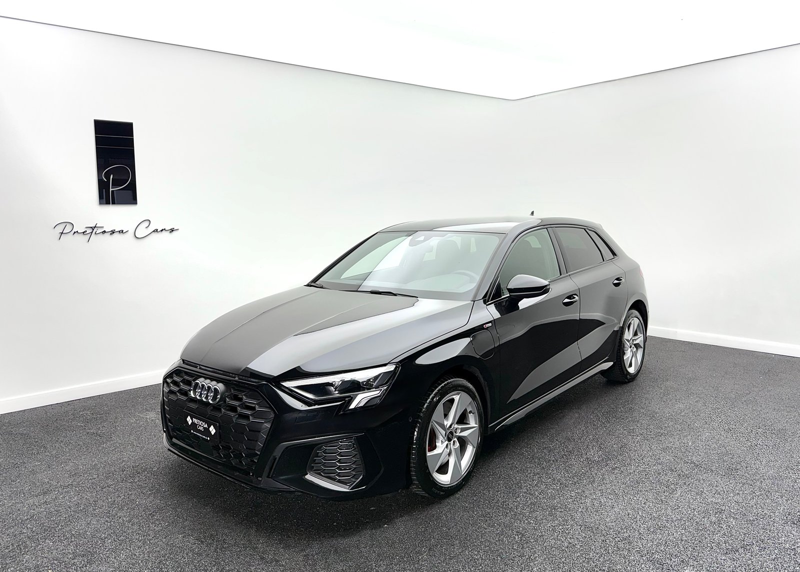 AUDI A3 Sportback 45 TFSI e S line S-tronic VOLL LEDER, Plug-in-Hybrid Benzin/Elektro, Occasion / Gebraucht, Automatik - 2