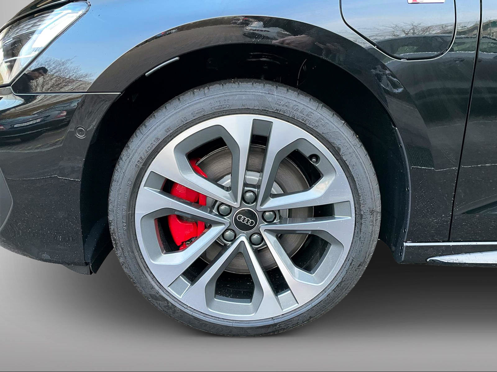 AUDI A3 Sportback TFSI e 200 kW S line Attraction, Hybride Intégral Essence/Électricité, Occasion / Utilisé, Automatique - 4