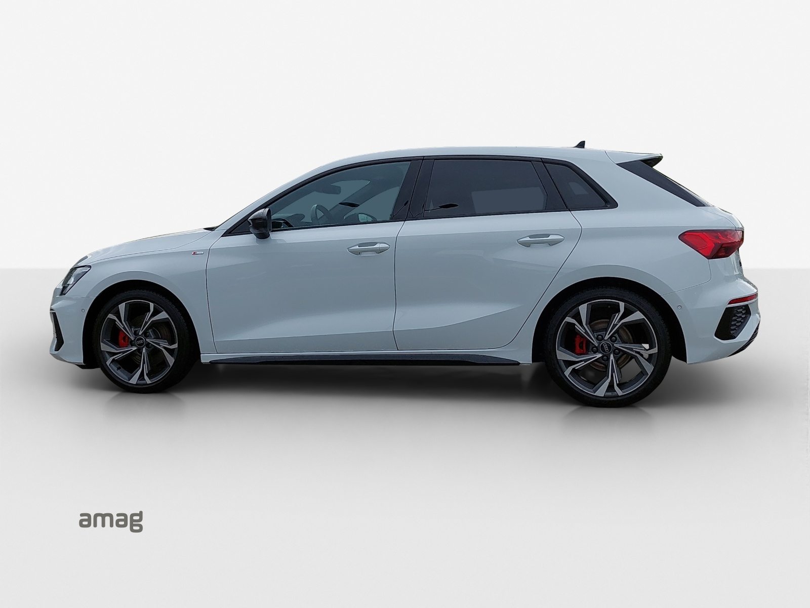 AUDI A3 Sportback 35 TFSI S line Attraction, Essence, Occasion / Utilisé, Automatique - 2