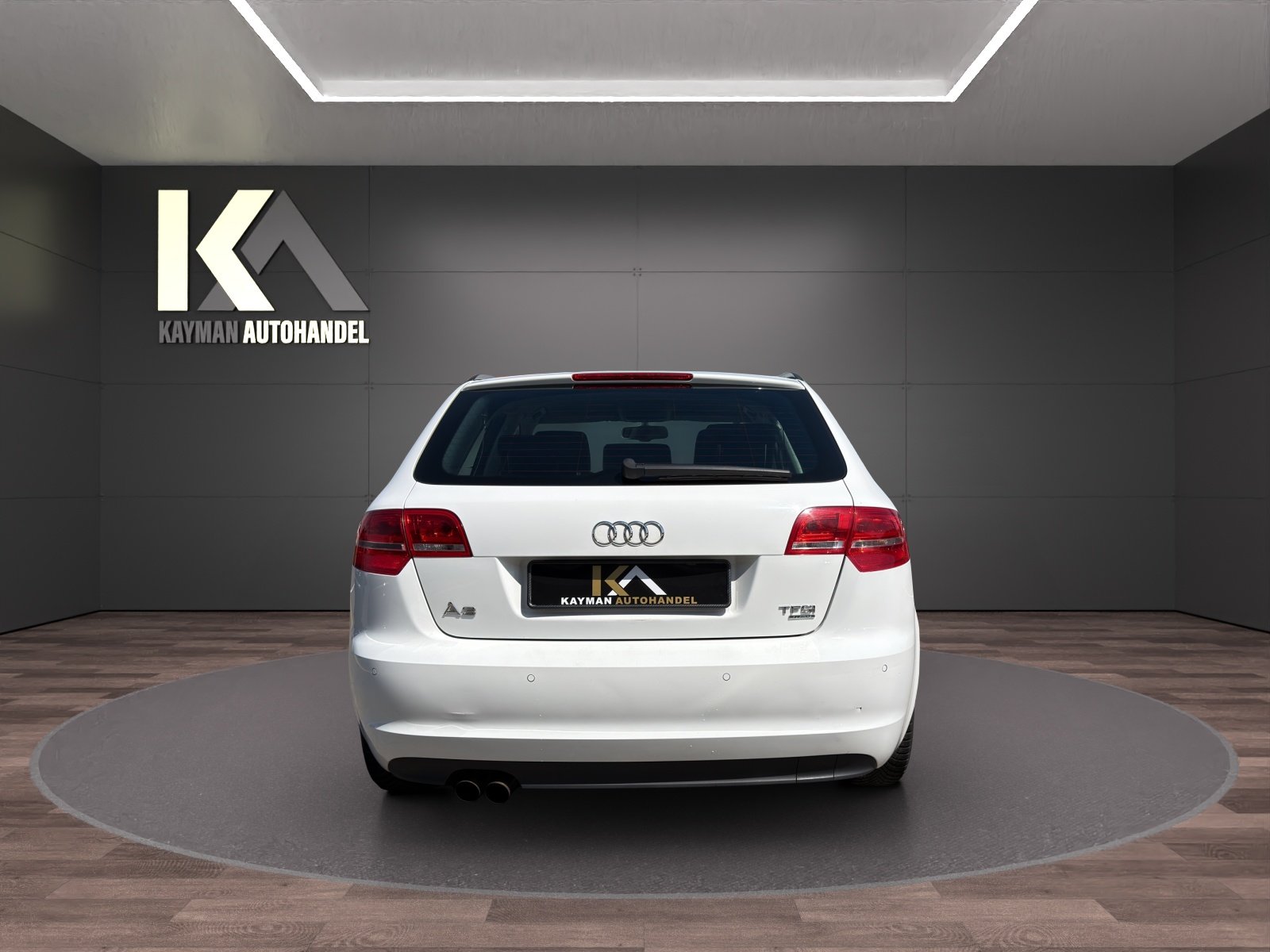 AUDI A3 Sportback 1.8 TFSI Attraction quattro / sicher unter, Essence, Occasion / Utilisé, Manuelle - 5