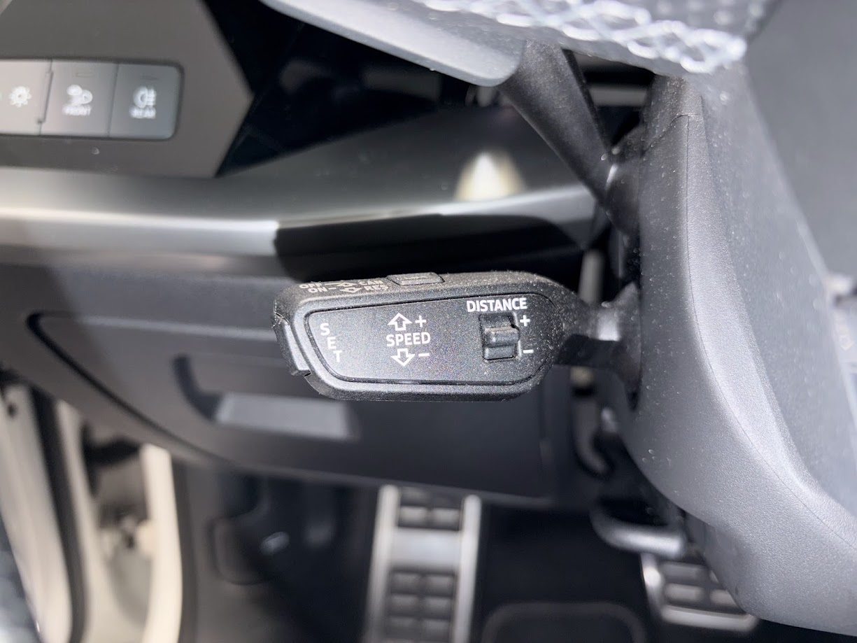 AUDI A3 Sportback 40 TFSI e S line, Hybride Intégral Essence/Électricité, Occasion / Utilisé, Automatique - 7