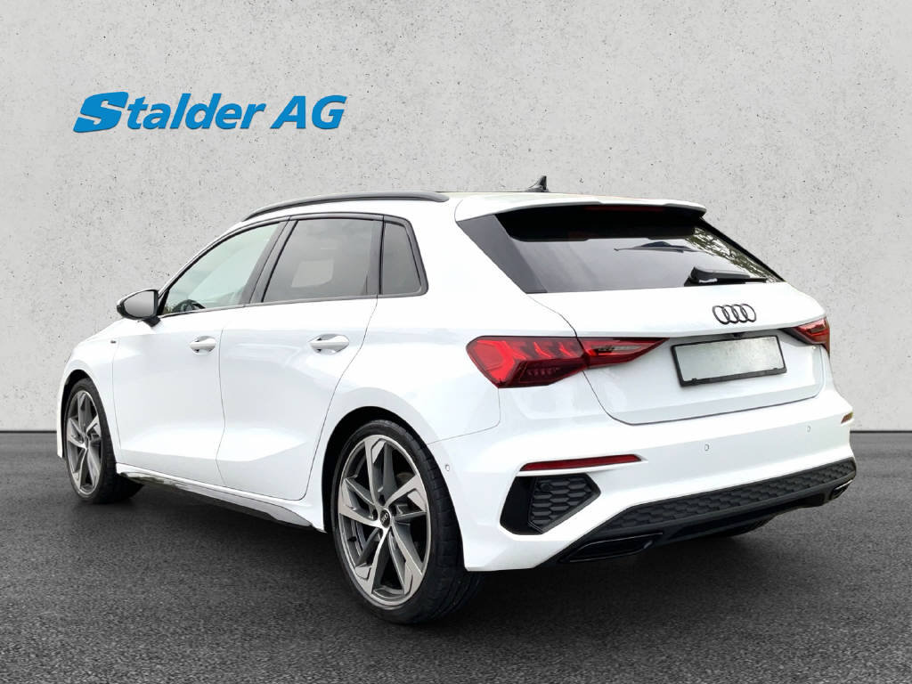 AUDI A3 Sportback 1.5 35 TFSI S Line S-Tronic, Mild-Hybrid Benzin/Elektro, Occasion / Gebraucht, Automatik - 4