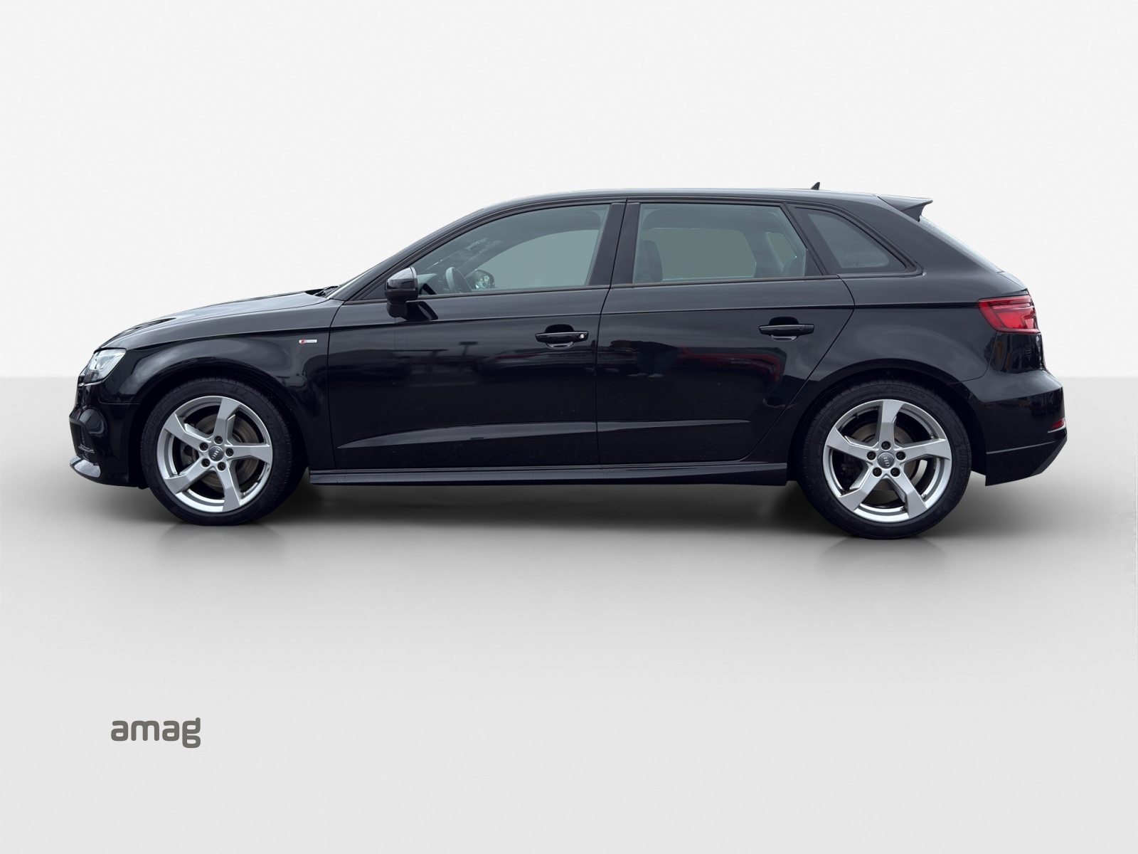 AUDI A3 Sportback 40 TDI sport, Diesel, Occasion / Utilisé, Automatique - 2