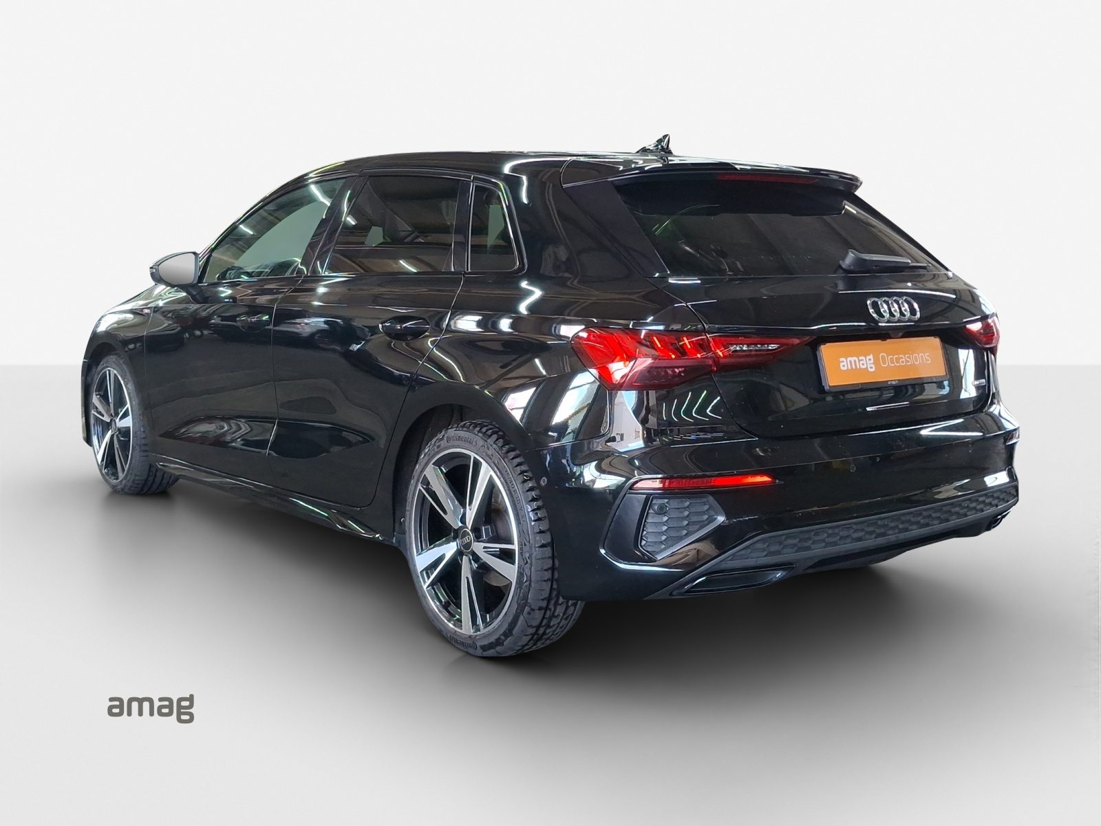 AUDI A3 Sportback 40 TFSI S line, Benzin, Occasion / Gebraucht, Automatik - 3