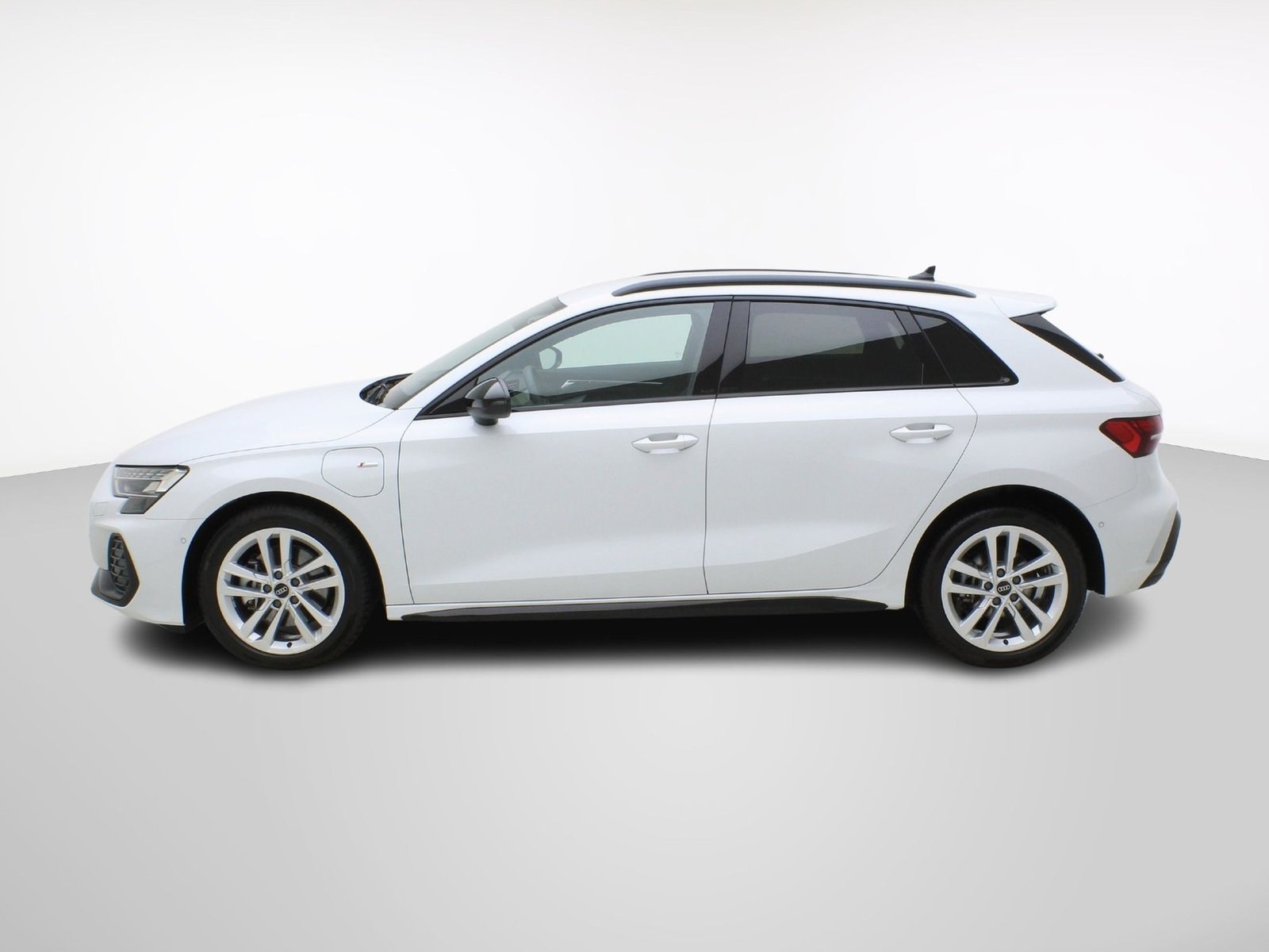 AUDI A3 Sportback 40 TFSI e S line S-Tronic **Audi Werksgara, Hybride Rechargeable Essence/Électricité, Occasion / Utilisé, Automatique - 3