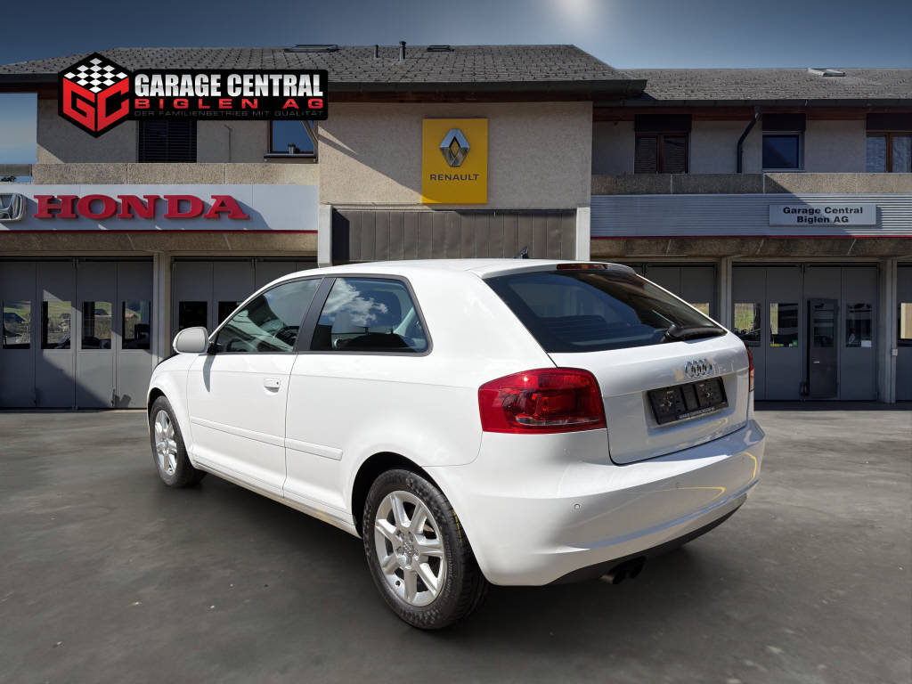 AUDI A3 1.8 T FSI Ambition quattro, Essence, Occasion / Utilisé, Manuelle - 4