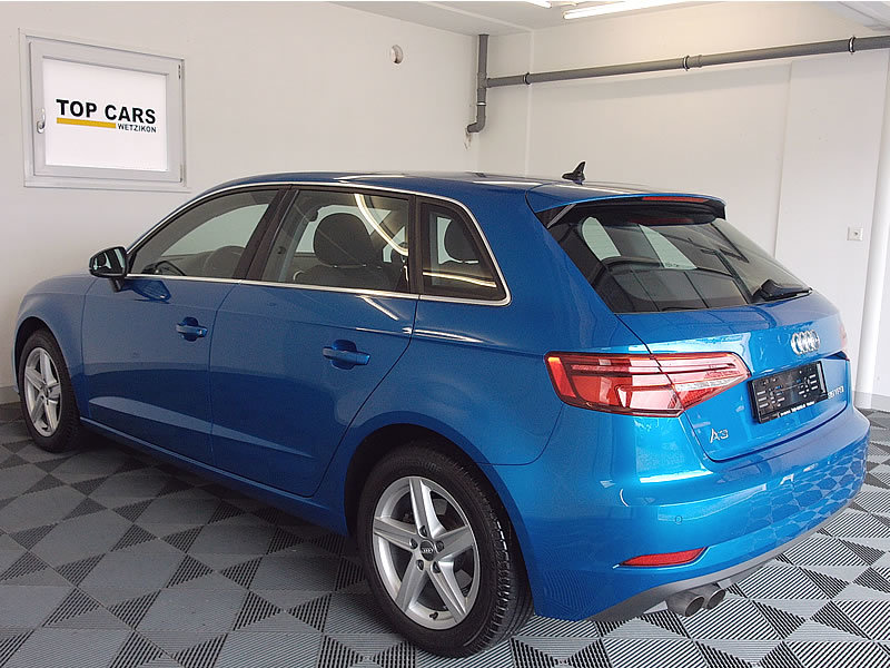AUDI A3 Sportback 35 TFSI Sport S-tronic, Essence, Occasion / Utilisé, Automatique - 2