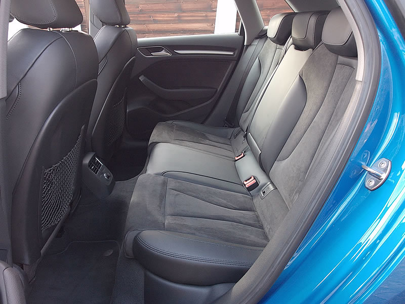 AUDI A3 Sportback 35 TFSI Sport S-tronic, Essence, Occasion / Utilisé, Automatique - 7