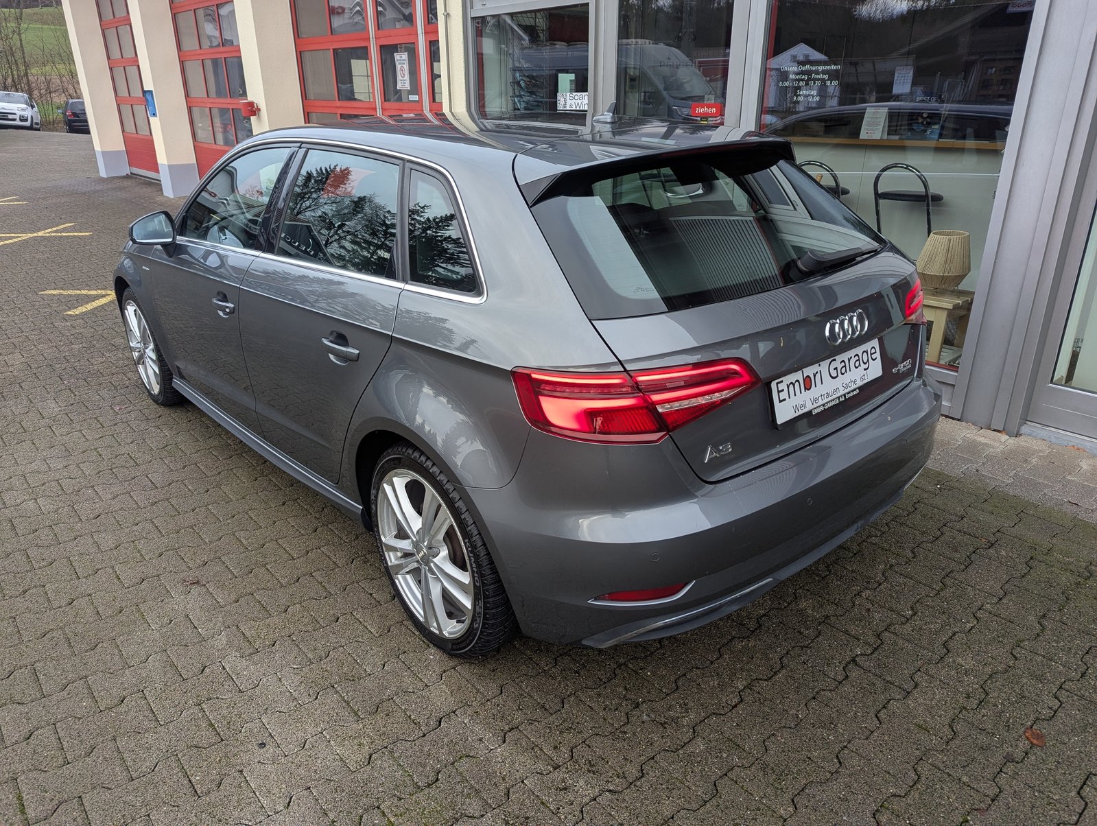 AUDI A3 Sportback 1.4 e-tron S-tronic, Plug-in-Hybrid Petrol/Electric, Second hand / Used, Automatic - 4