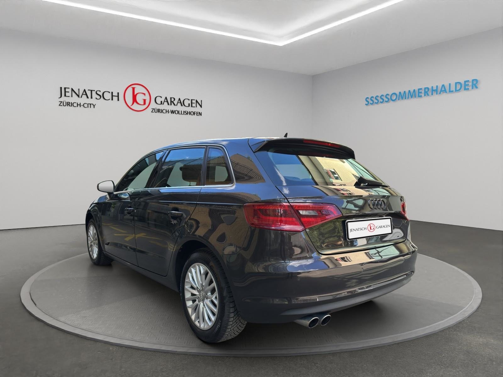 AUDI Limousine 1.8 T FSI Ambiente S-Tronic, Benzina, Occasioni / Usate, Automatico - 3