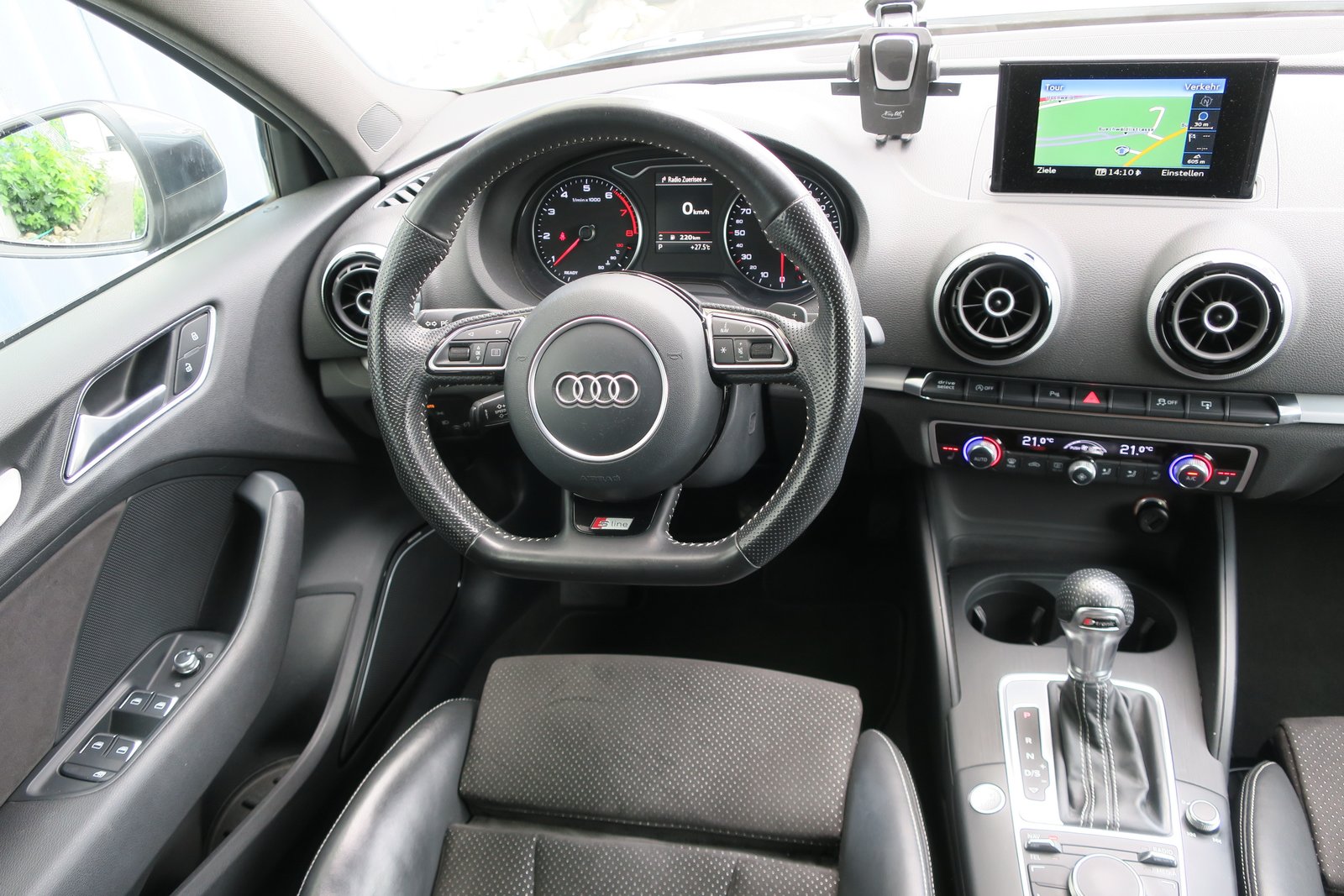 AUDI A3 Limousine 1.4 TFSI Ambiente S-tronic, Essence, Occasion / Utilisé, Automatique - 4