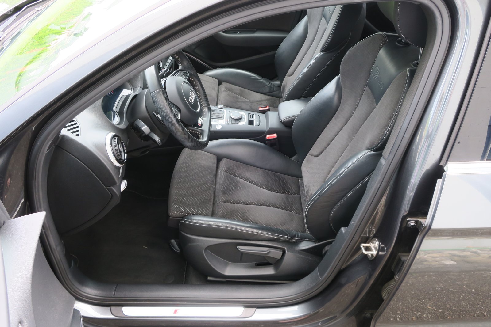 AUDI A3 Limousine 1.4 TFSI Ambiente S-tronic, Essence, Occasion / Utilisé, Automatique - 5