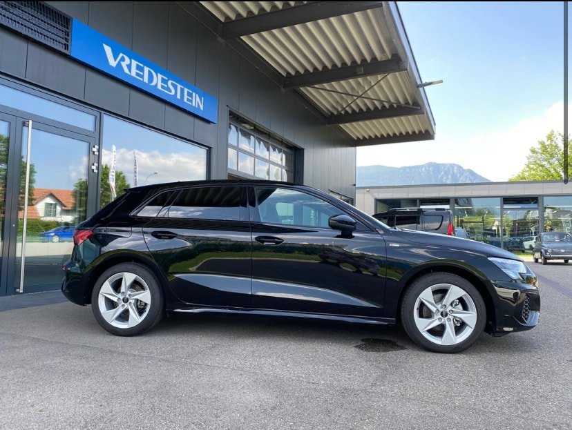 AUDI A3 Sportback 35 TFSI S line S-tronic, Mild-Hybrid Benzin/Elektro, Occasion / Gebraucht, Automatik - 2