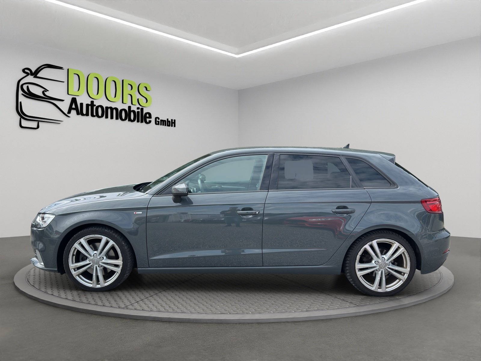 AUDI A3 Sportback 40 TDI Sport quattro S-tronic, Diesel, Second hand / Used, Automatic - 5