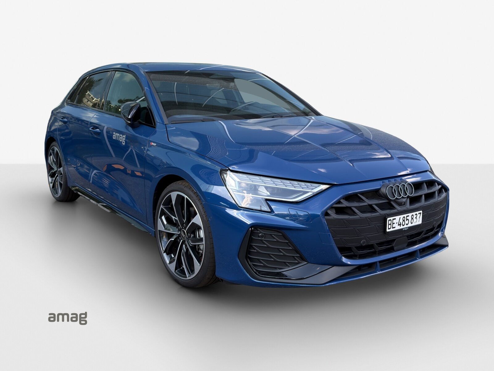 AUDI A3 Sportback TFSI 110 kW S line Attraction, Benzin, Occasion / Gebraucht, Automatik - 6