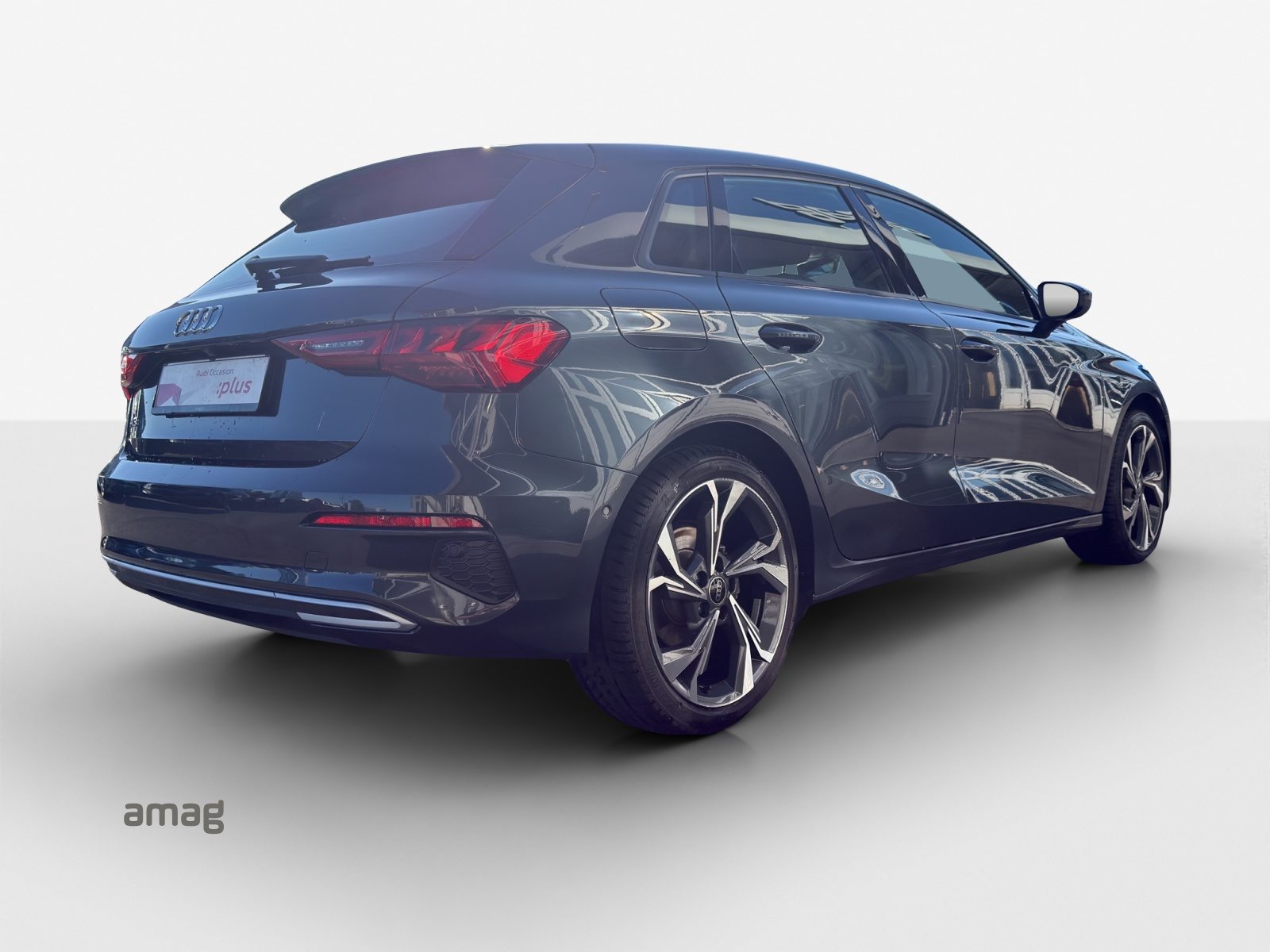 AUDI A3 Sportback 35 TFSI advanced Attraction, Benzin, Occasion / Gebraucht, Automatik - 5