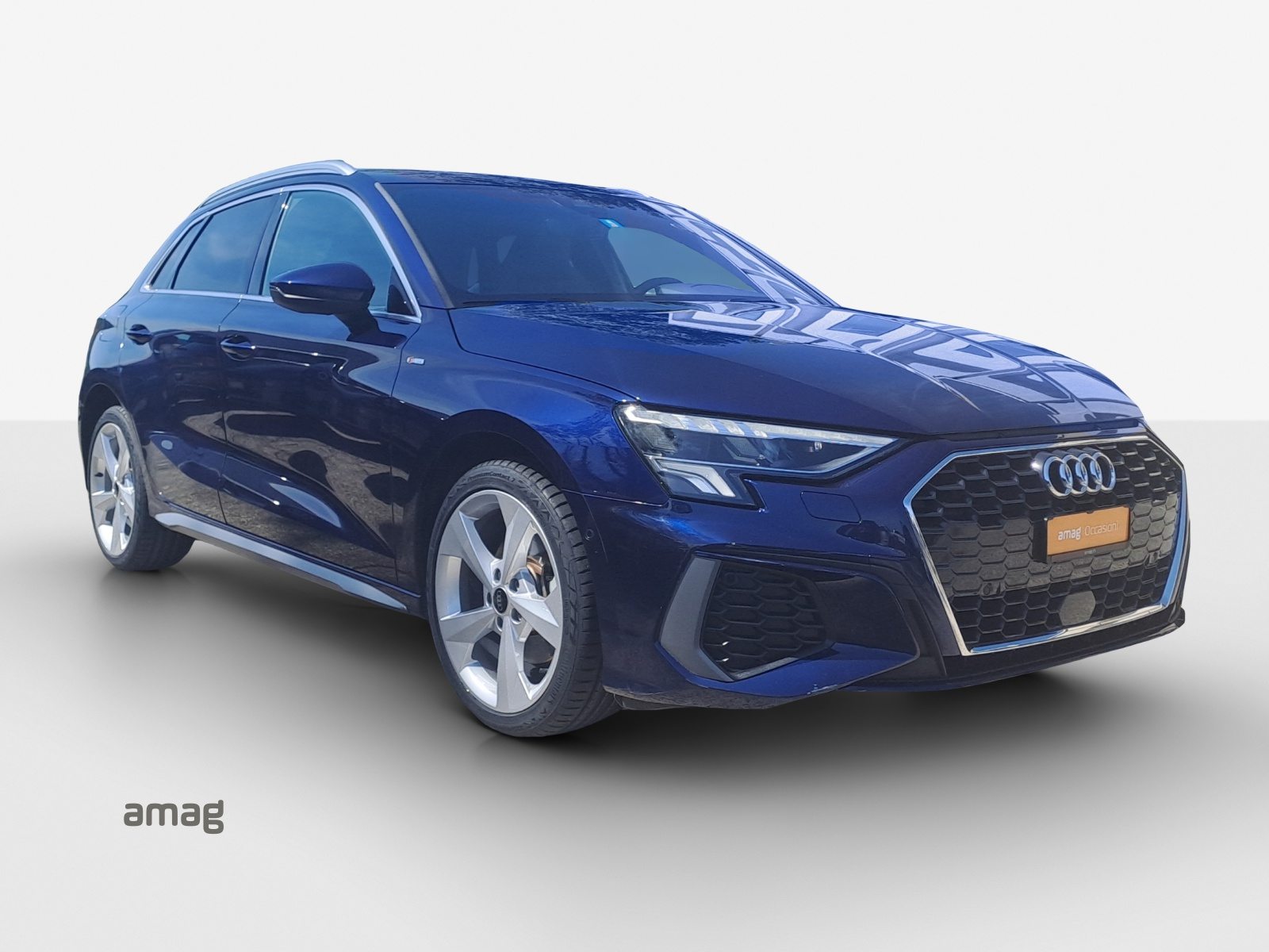 AUDI A3 Sportback 40 TFSI e S line, Full-Hybrid Petrol/Electric, Second hand / Used, Automatic - 7