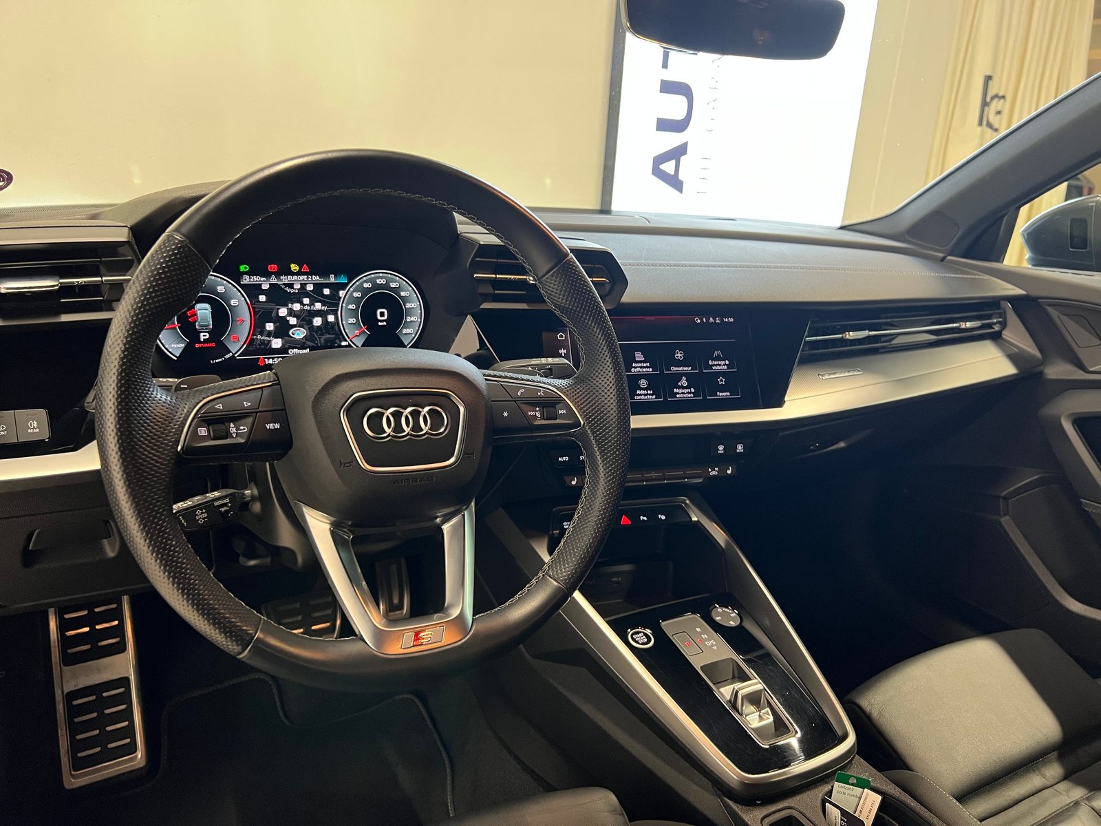 AUDI A3 Sportback 2.0 40 TFSI S Line quattro S-Tronic, Essence, Occasion / Utilisé, Automatique - 3