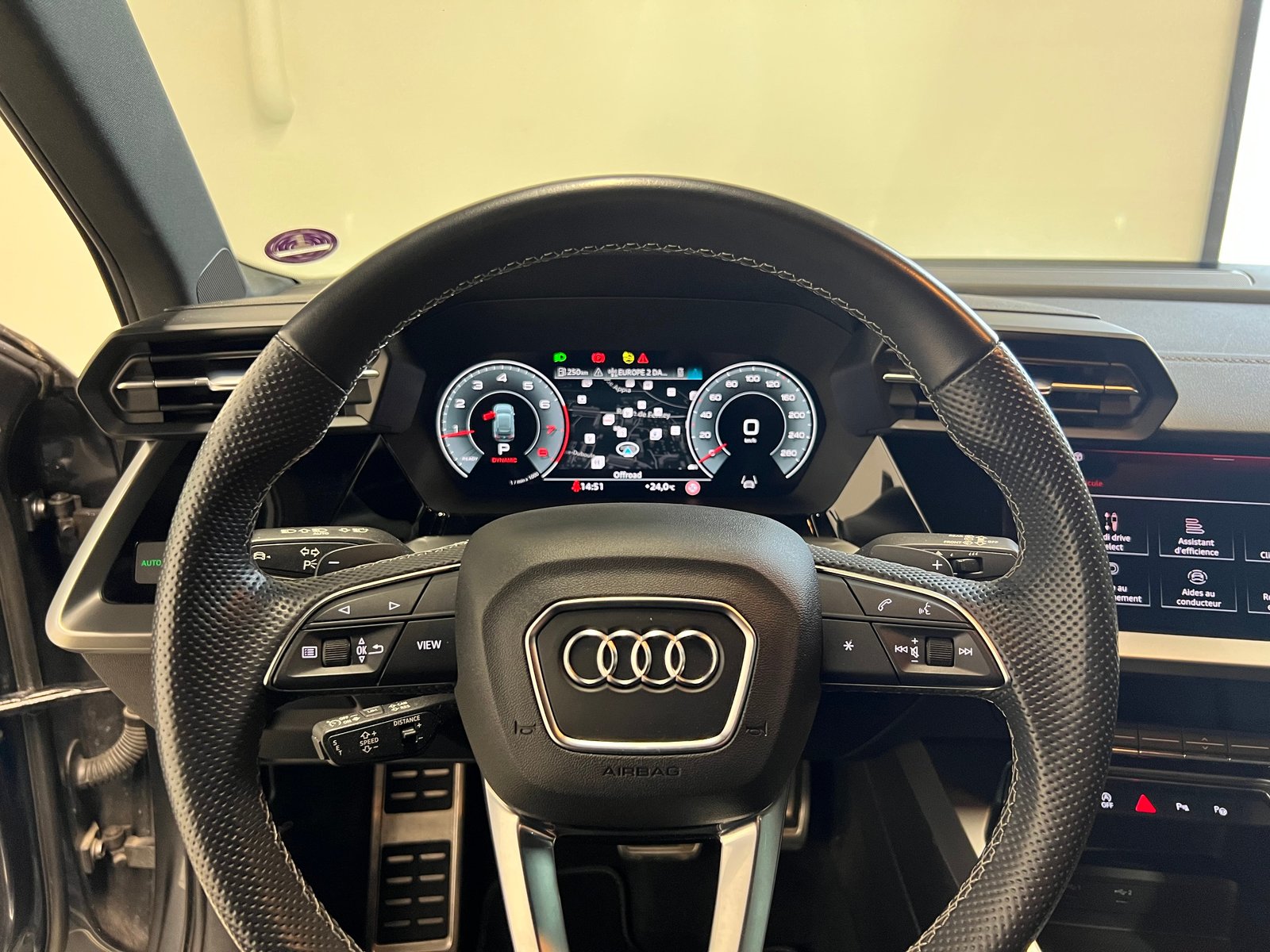AUDI A3 Sportback 2.0 40 TFSI S Line quattro S-Tronic, Essence, Occasion / Utilisé, Automatique - 4