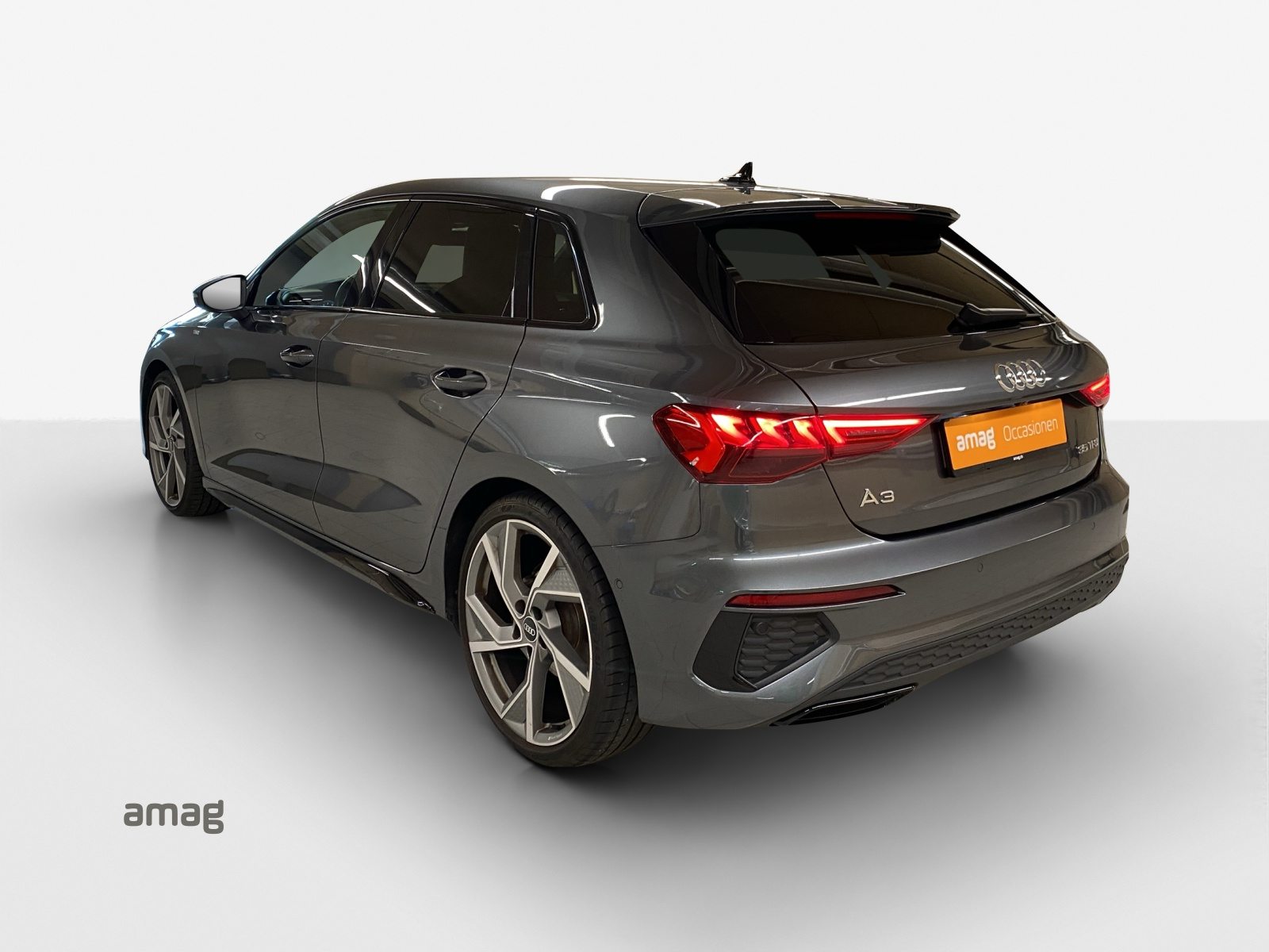 AUDI A3 Sportback 35 TFSI S line Attraction, Essence, Occasion / Utilisé, Automatique - 3