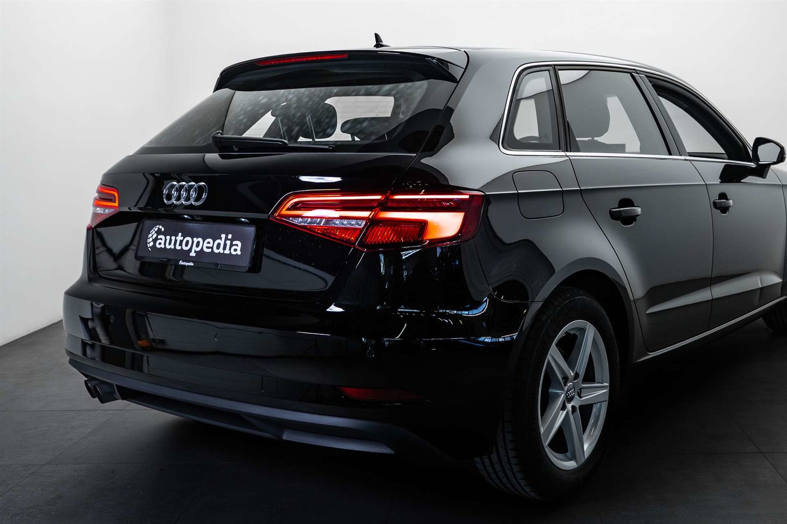 AUDI A3 Sportback 35 TFSI S-tronic, Essence, Occasion / Utilisé, Automatique - 4