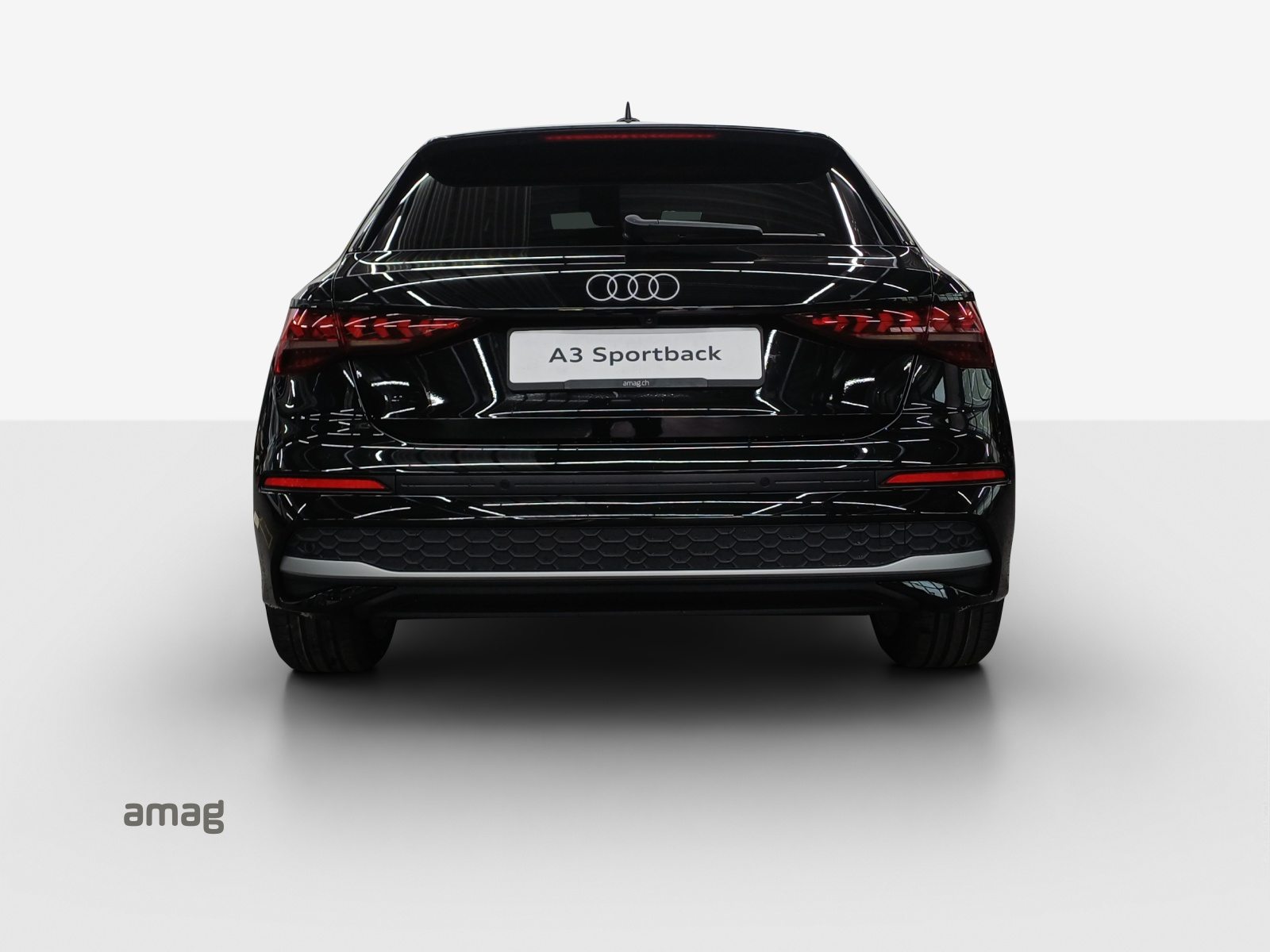 AUDI A3 Sportback TFSI 110 kW Attraction, Benzina, Occasioni / Usate, Automatico - 3