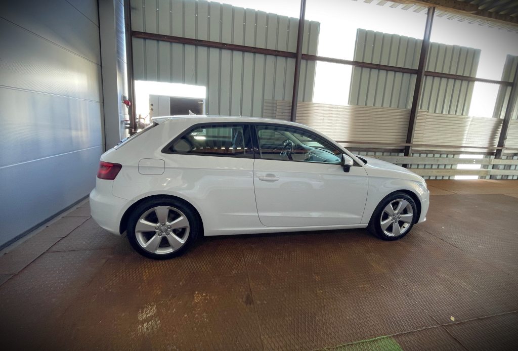 AUDI A3 2.0 TDI 150 Ambition S-Tr, Diesel, Occasion / Utilisé, Automatique - 2