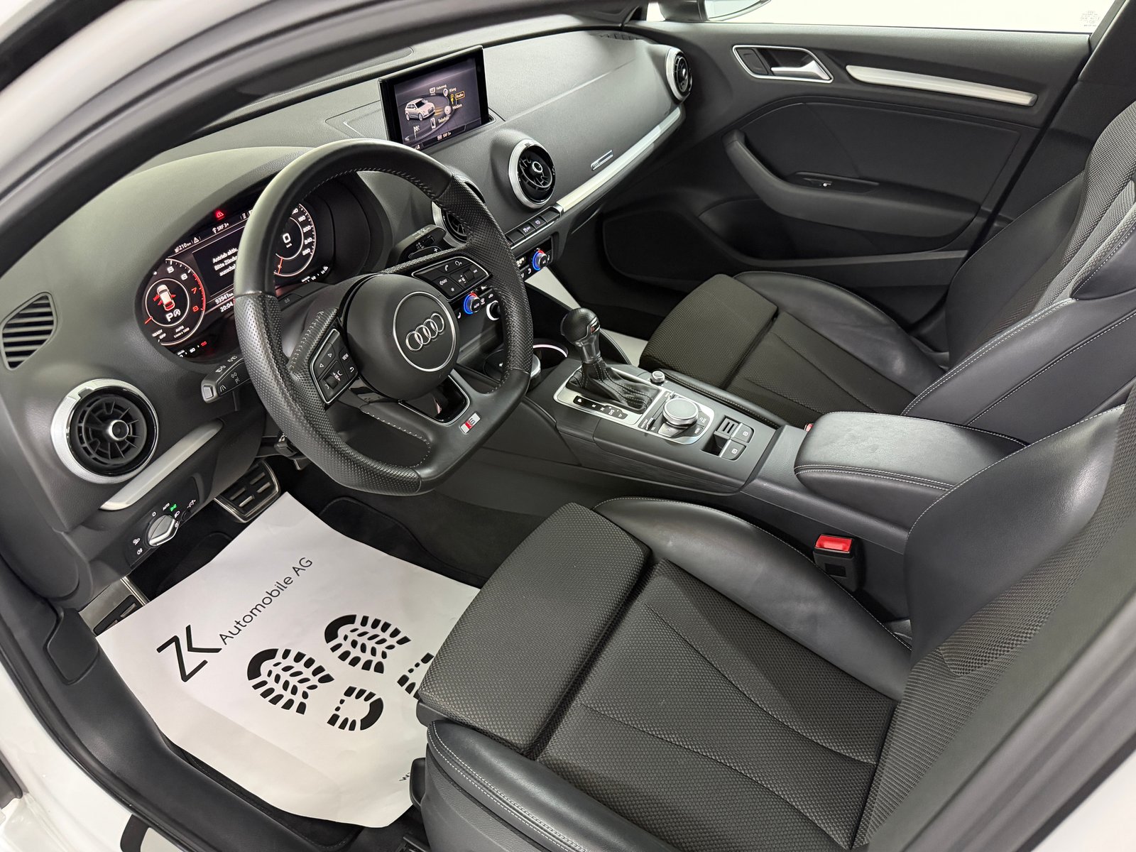 AUDI A3 Sportback 35 TFSI Sport S-Line GLETSCHERWEISS S-tron, Petrol, Second hand / Used, Automatic - 7