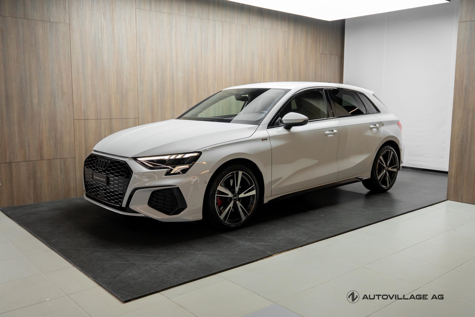 AUDI A3 Sportback 35 TFSI S line Attraction S-tronic