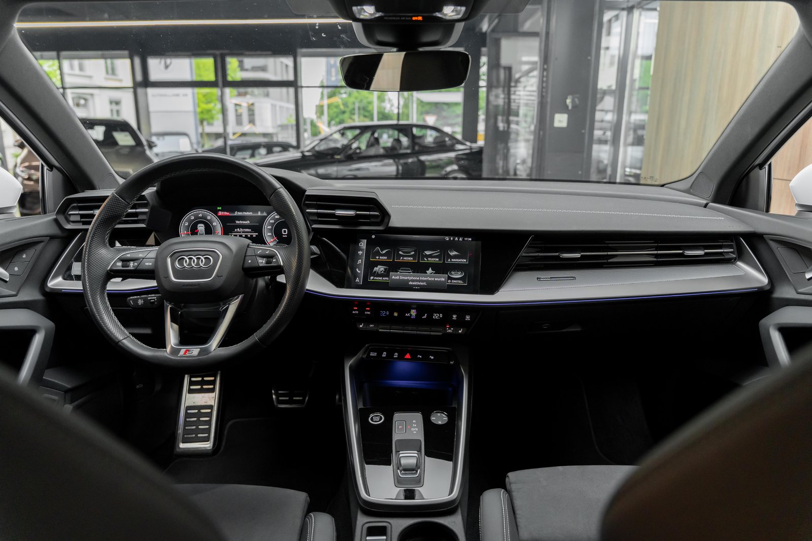 AUDI A3 Sportback 35 TFSI S line Attraction S-tronic, Hybride Léger Essence/Électricité, Occasion / Utilisé, Automatique - 3