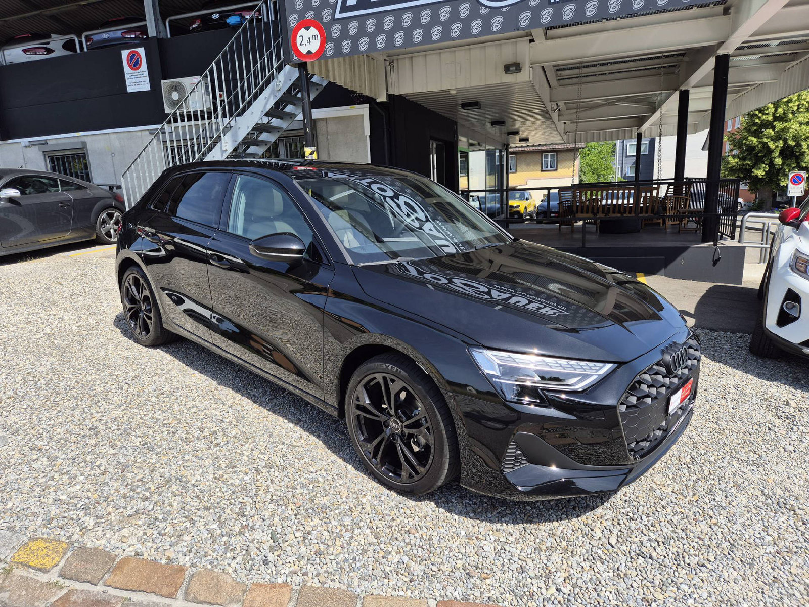 AUDI A3 Sportback 1.5 35 TFSI Advanced S-Tronic, Mild-Hybrid Benzin/Elektro, Occasion / Gebraucht, Automatik - 2