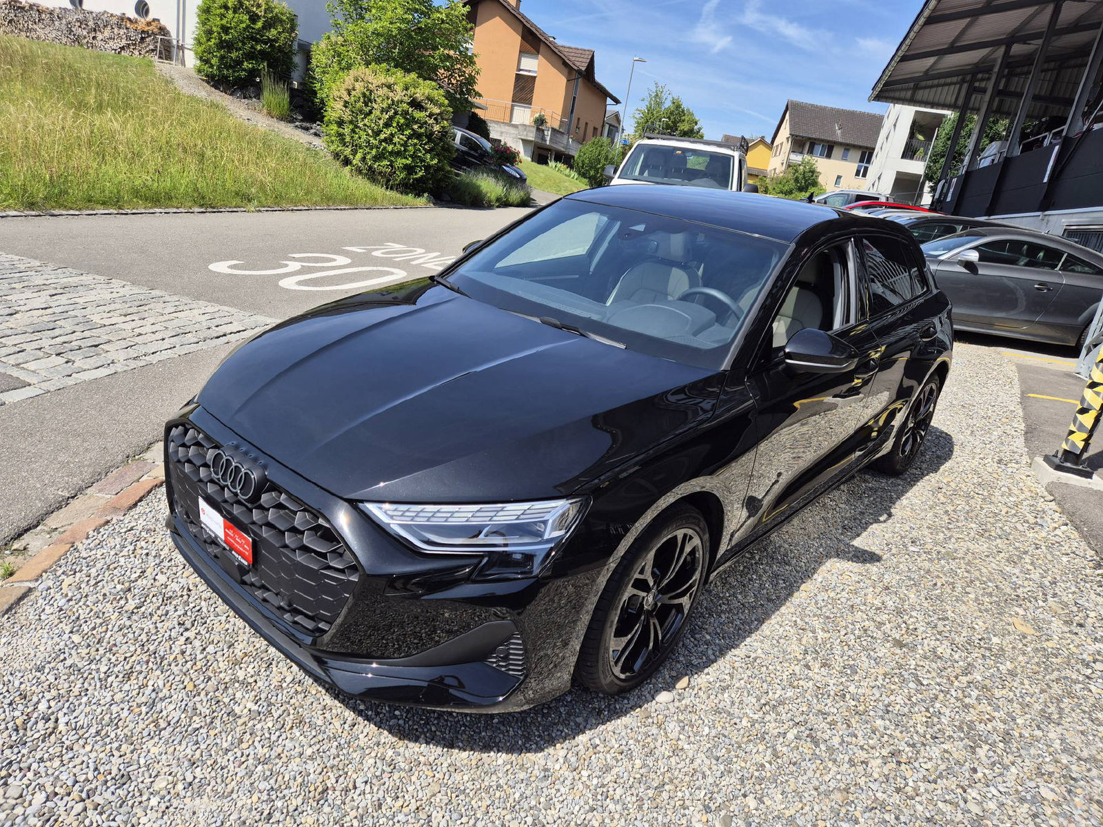 AUDI A3 Sportback 1.5 35 TFSI Advanced S-Tronic, Mild-Hybrid Benzin/Elektro, Occasion / Gebraucht, Automatik - 4