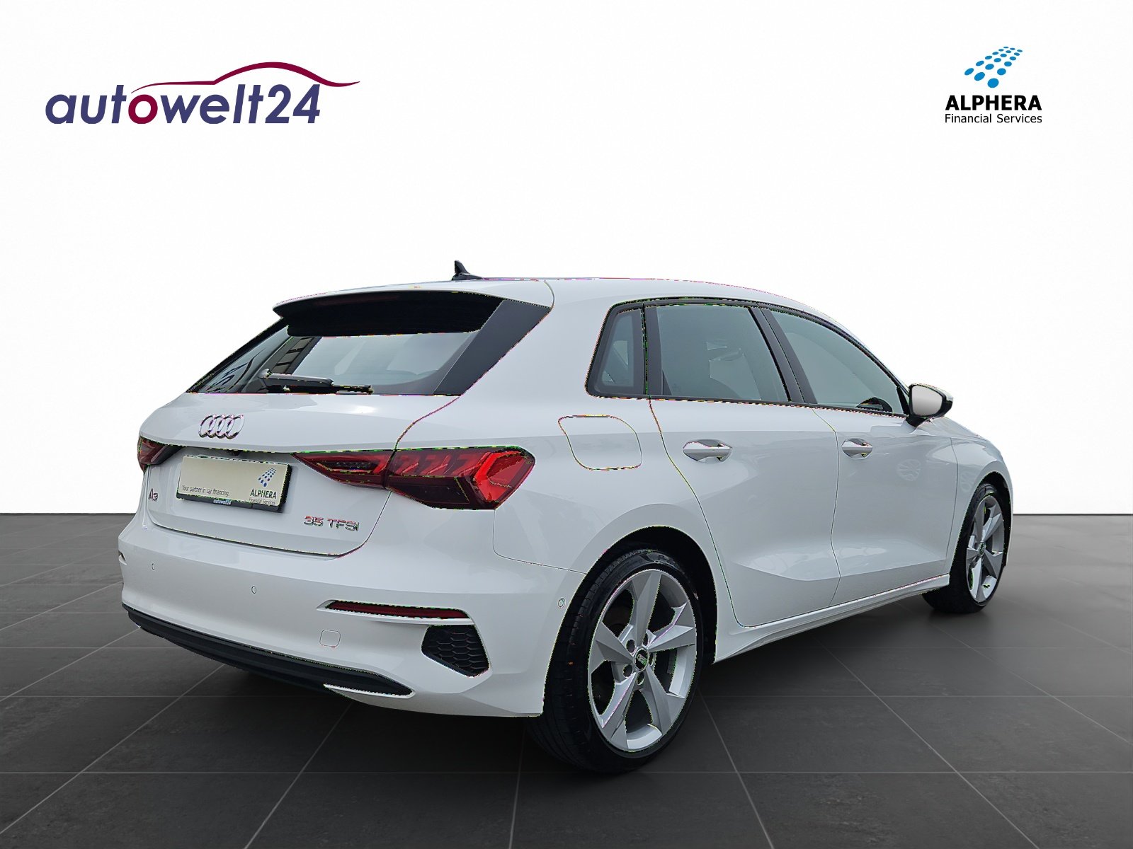 AUDI A3 Sportback 35 TFSI Attraction S-tronic S-LINE, Mild-Hybrid Petrol/Electric, Second hand / Used, Automatic - 5