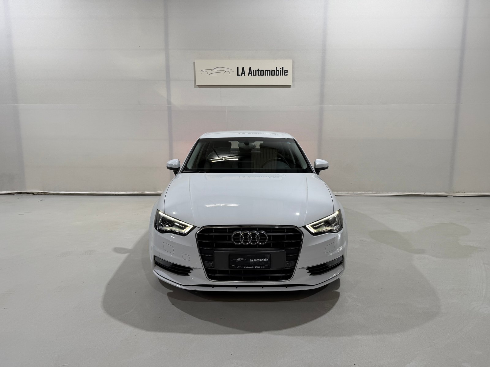 AUDI A3 Limousine 1.8 TFSI Ambiente S-tronic, Petrol, Second hand / Used, Automatic - 4