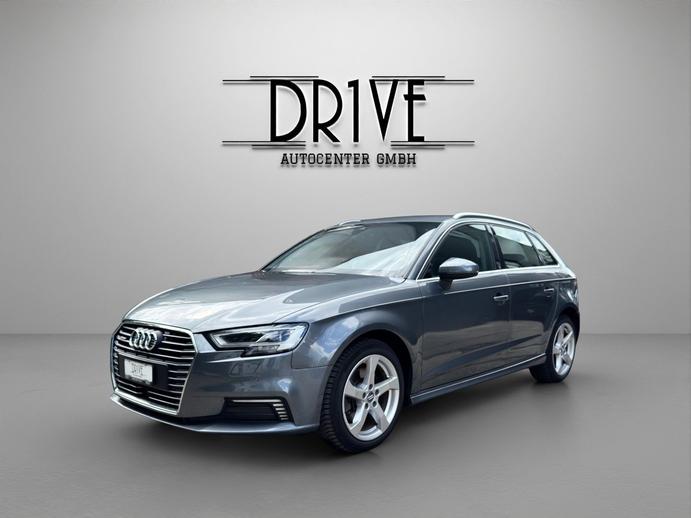 AUDI A3 Sportback 40 TFSI e-tron Sport S-tronic, Plug-in-Hybrid Petrol/Electric, Second hand / Used, Automatic