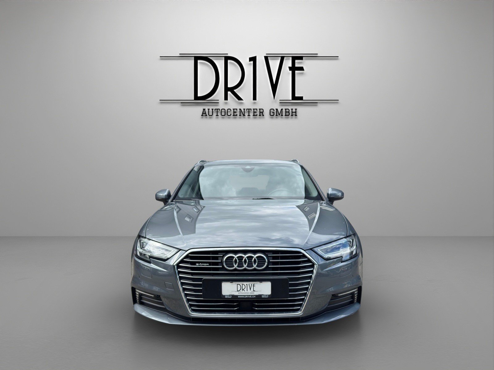 AUDI A3 Sportback 40 TFSI e-tron Sport S-tronic, Plug-in-Hybrid Petrol/Electric, Second hand / Used, Automatic - 2