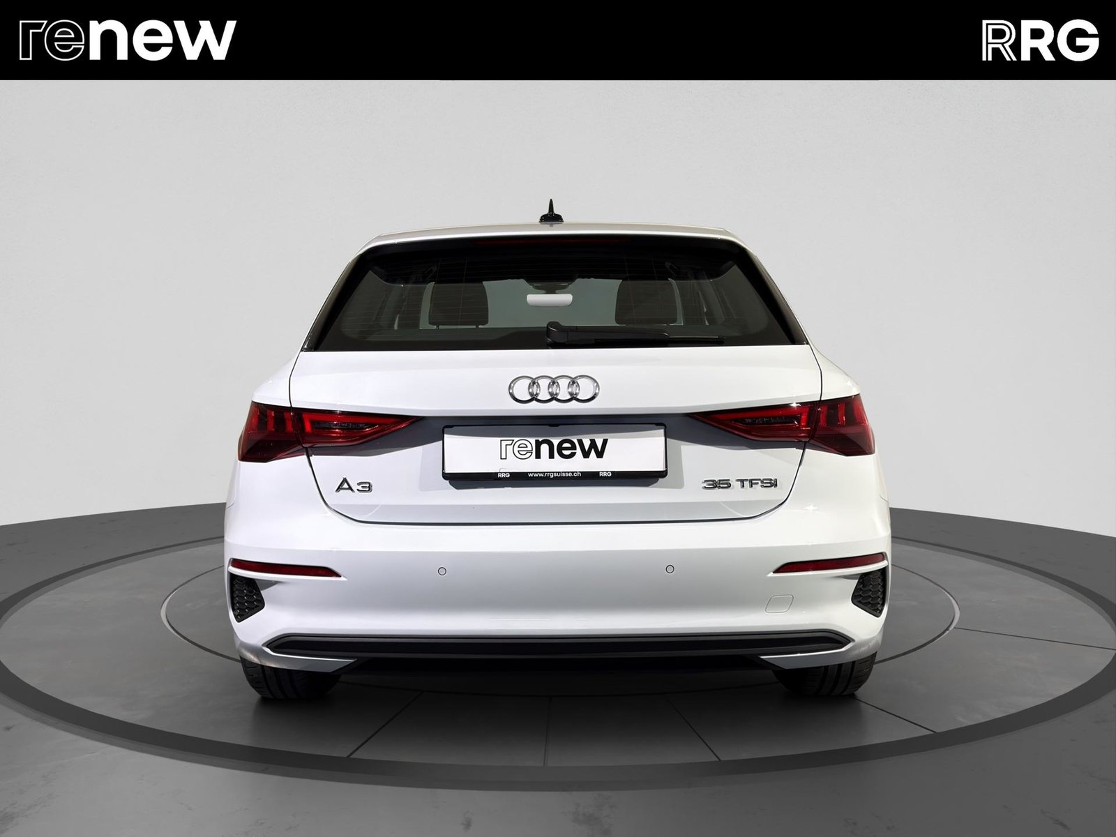 AUDI A3 Sportback 35 TFSI Attraction, Benzin, Occasion / Gebraucht, Handschaltung - 4