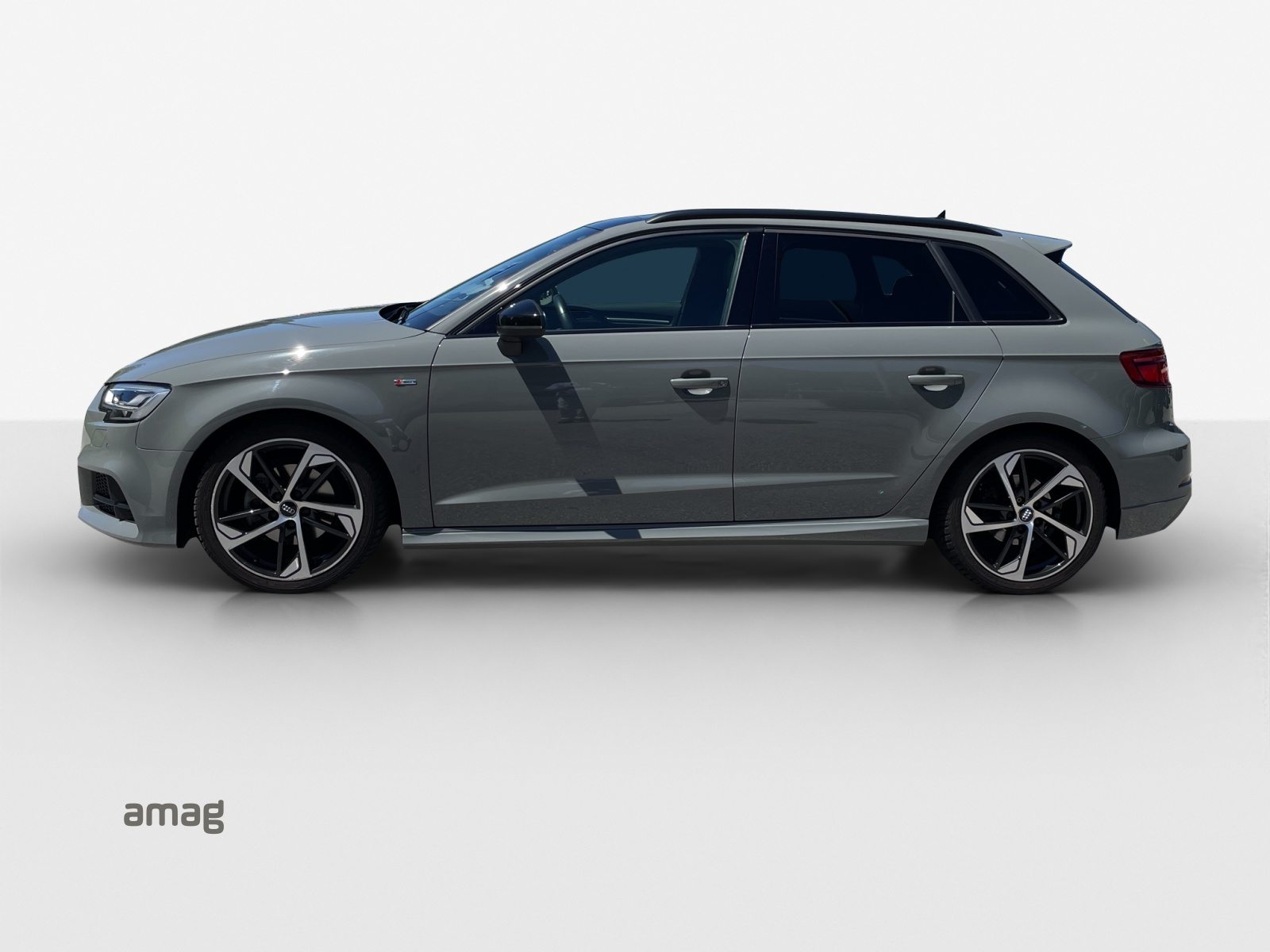 AUDI A3 Sportback 35 TFSI sport, Petrol, Second hand / Used, Automatic - 2