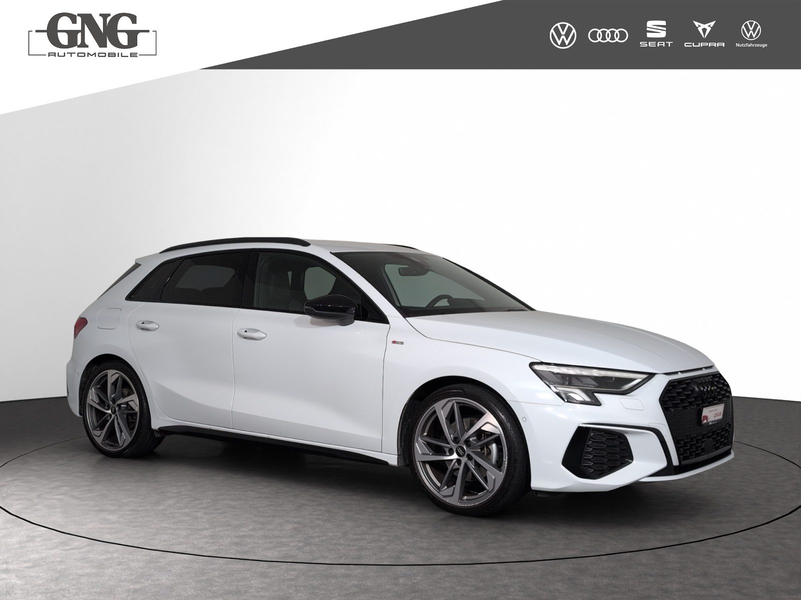 AUDI A3 Sportback 35 TFSI S line, Petrol, Second hand / Used, Automatic - 4