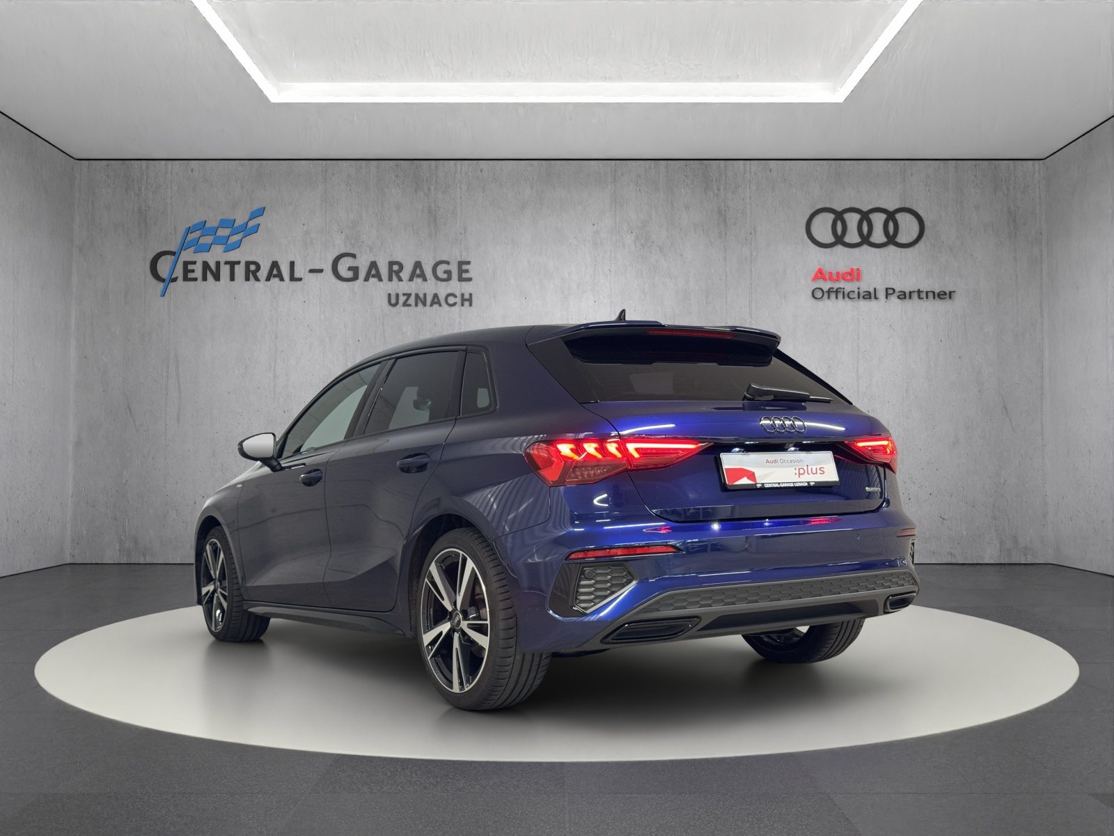 AUDI A3 Sportback 40 TFSI S line, Benzin, Occasion / Gebraucht, Automatik - 3