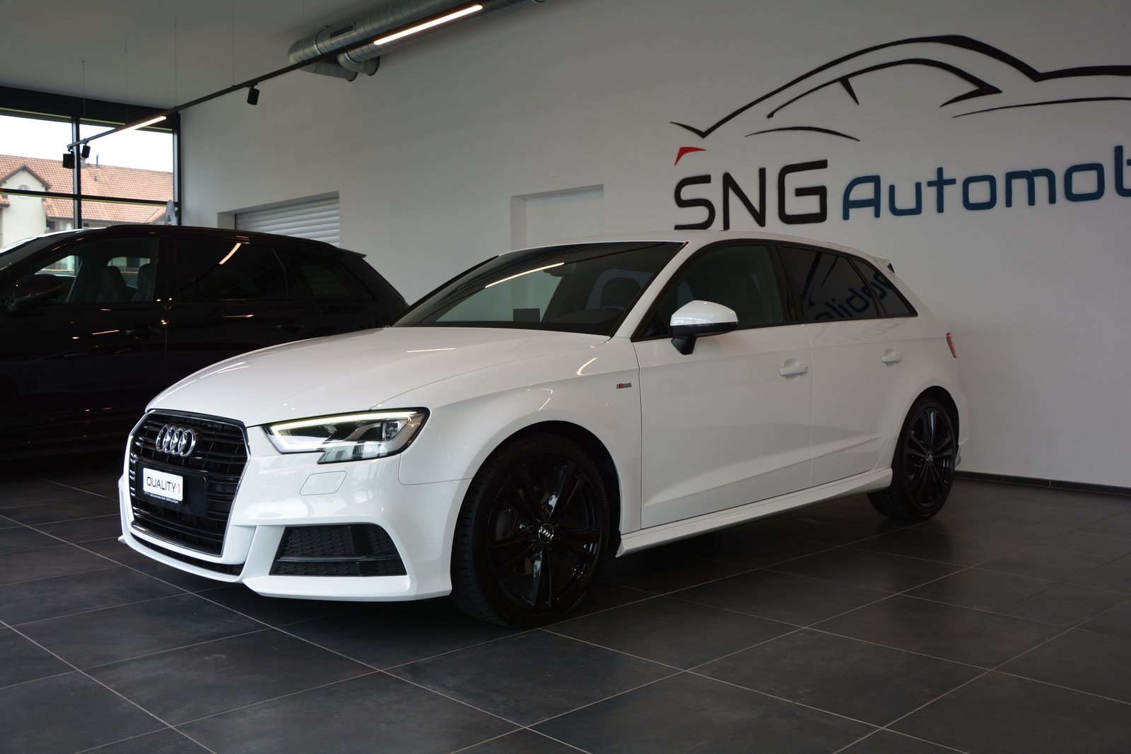 AUDI A3 Sportback 2.0 TDI Sport S-tronic S-Line, Diesel, Second hand / Used, Automatic - 2