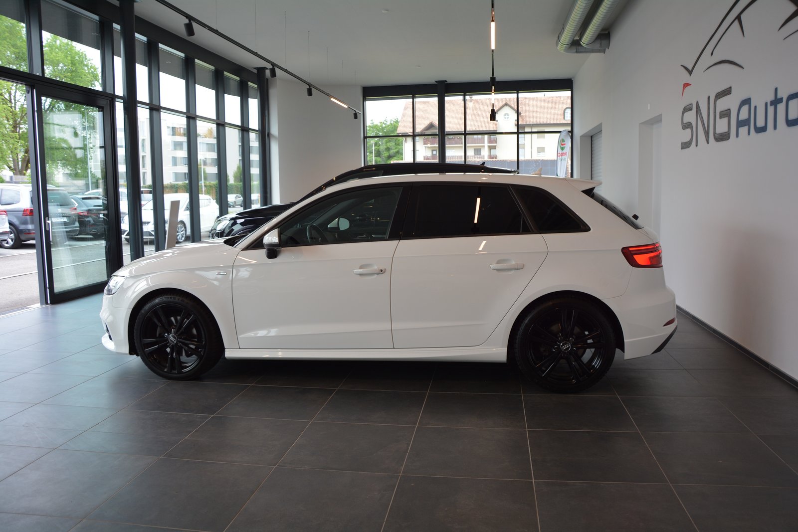 AUDI A3 Sportback 2.0 TDI Sport S-tronic S-Line, Diesel, Second hand / Used, Automatic - 3