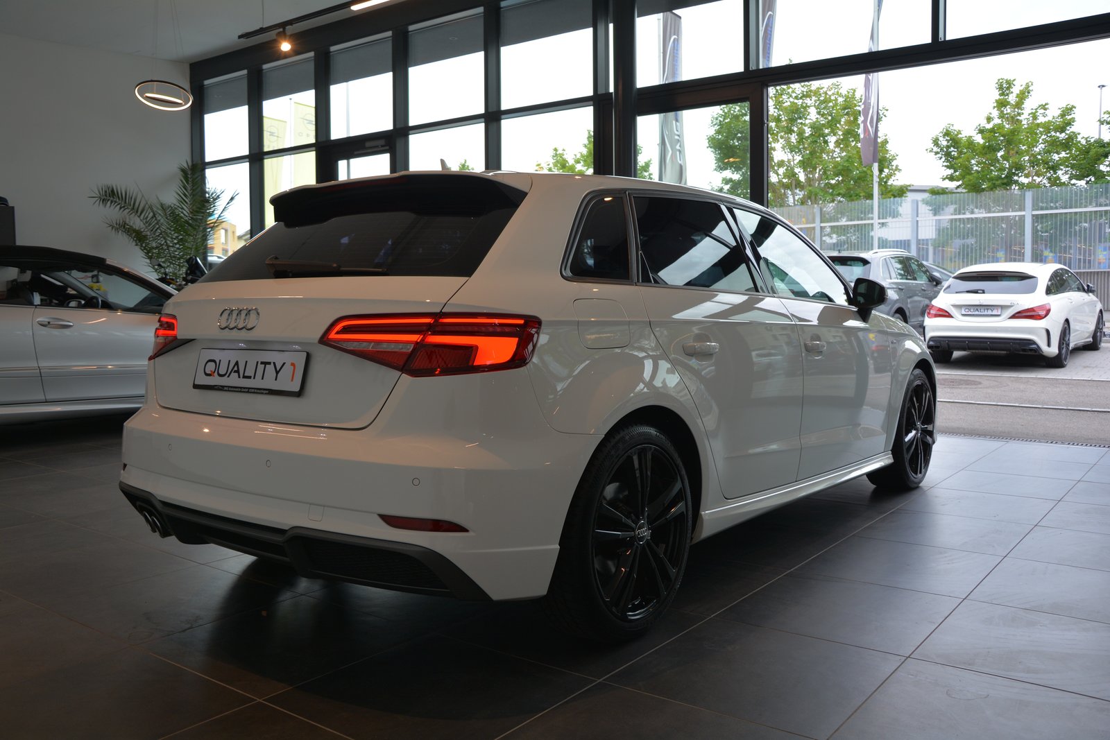 AUDI A3 Sportback 2.0 TDI Sport S-tronic S-Line, Diesel, Second hand / Used, Automatic - 6
